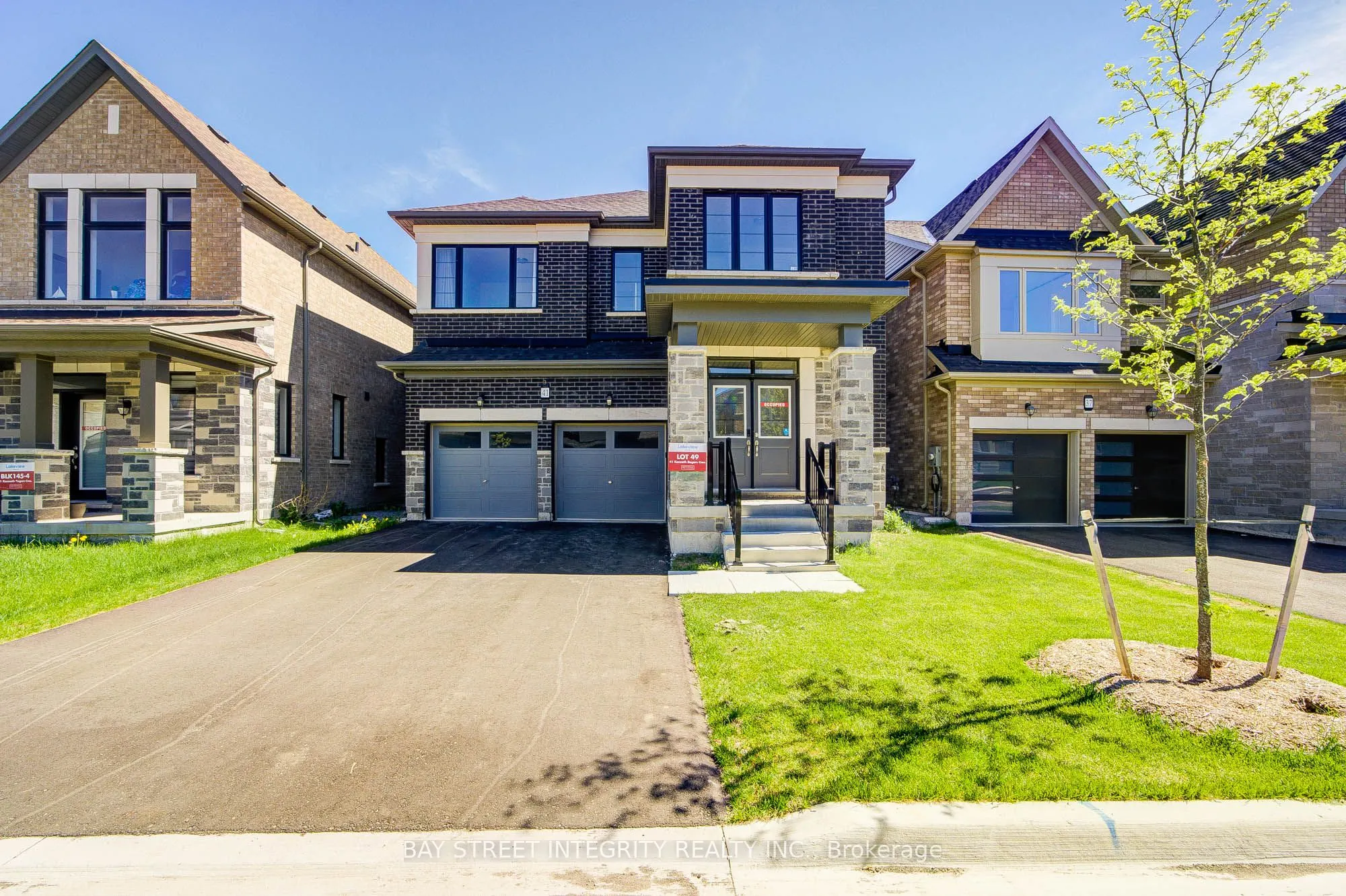41 Kenneth Rogers Crescent