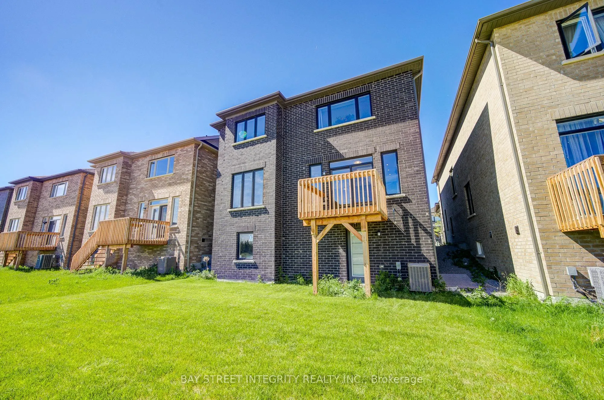 41 Kenneth Rogers Crescent