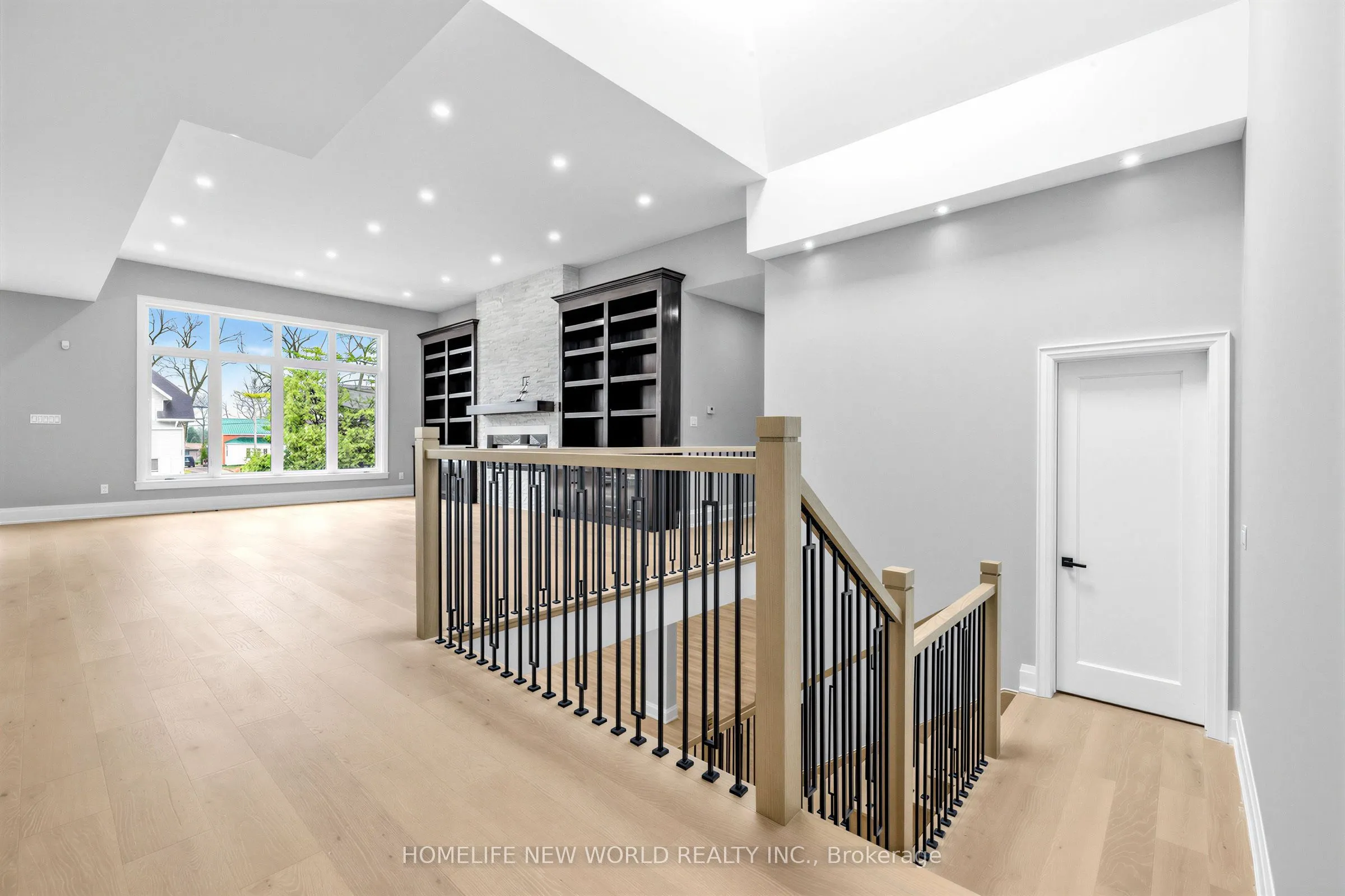 225 Sunnybrae Avenue