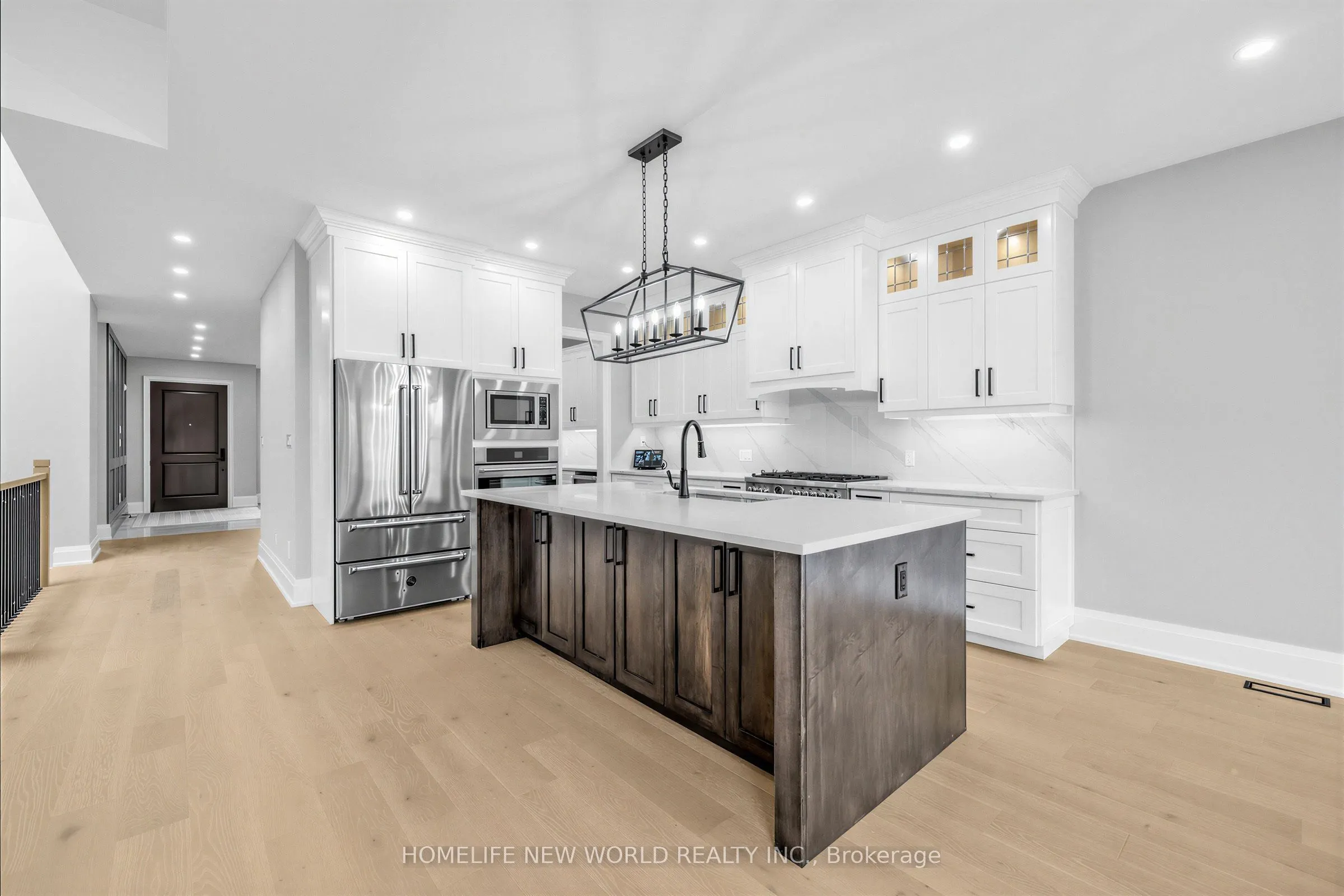 225 Sunnybrae Avenue