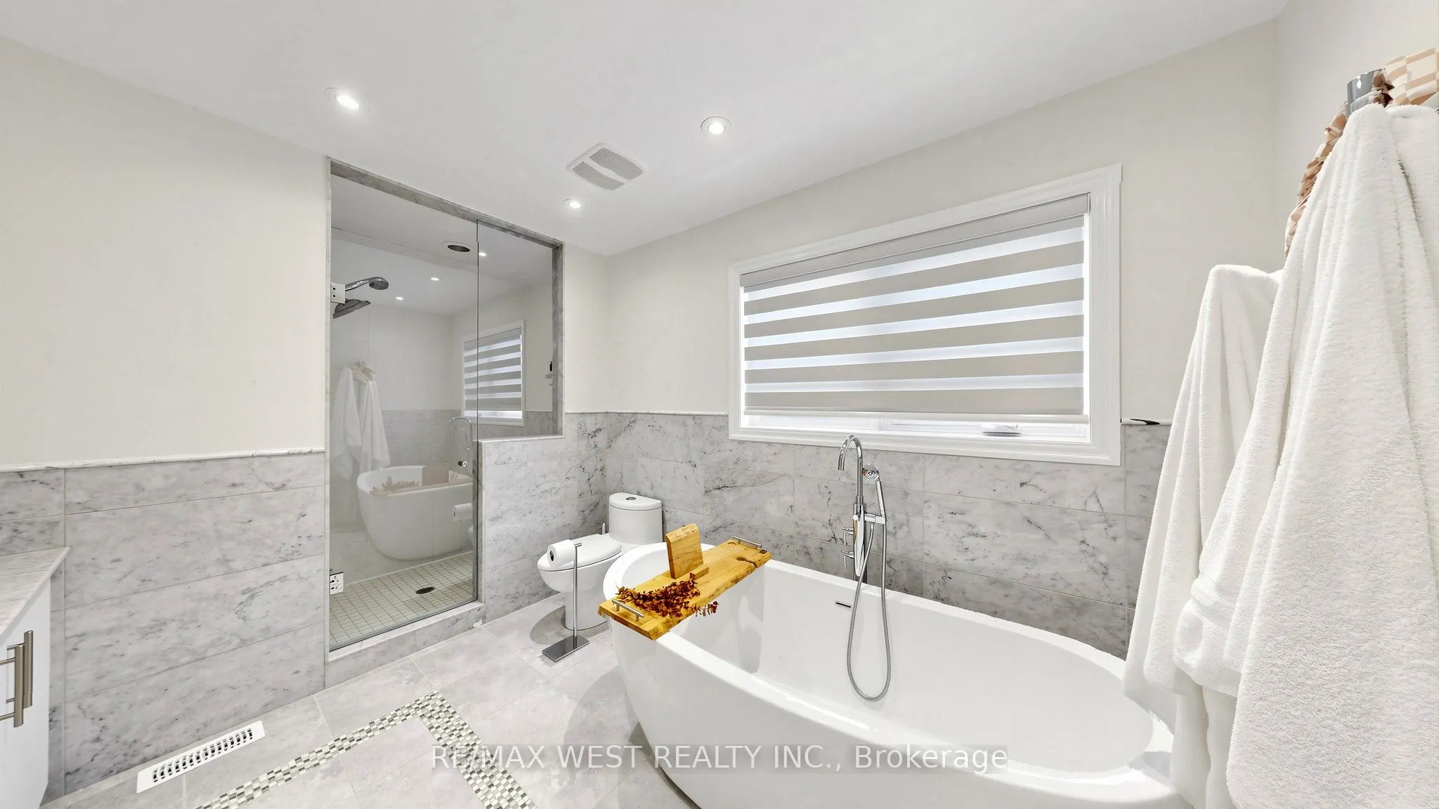 57 Alex Campbell Crescent