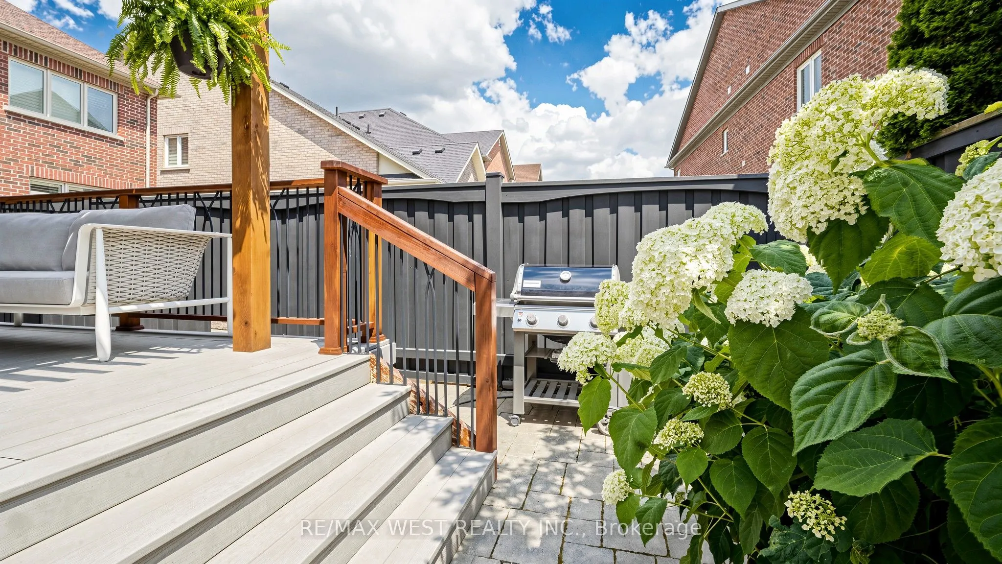 57 Alex Campbell Crescent