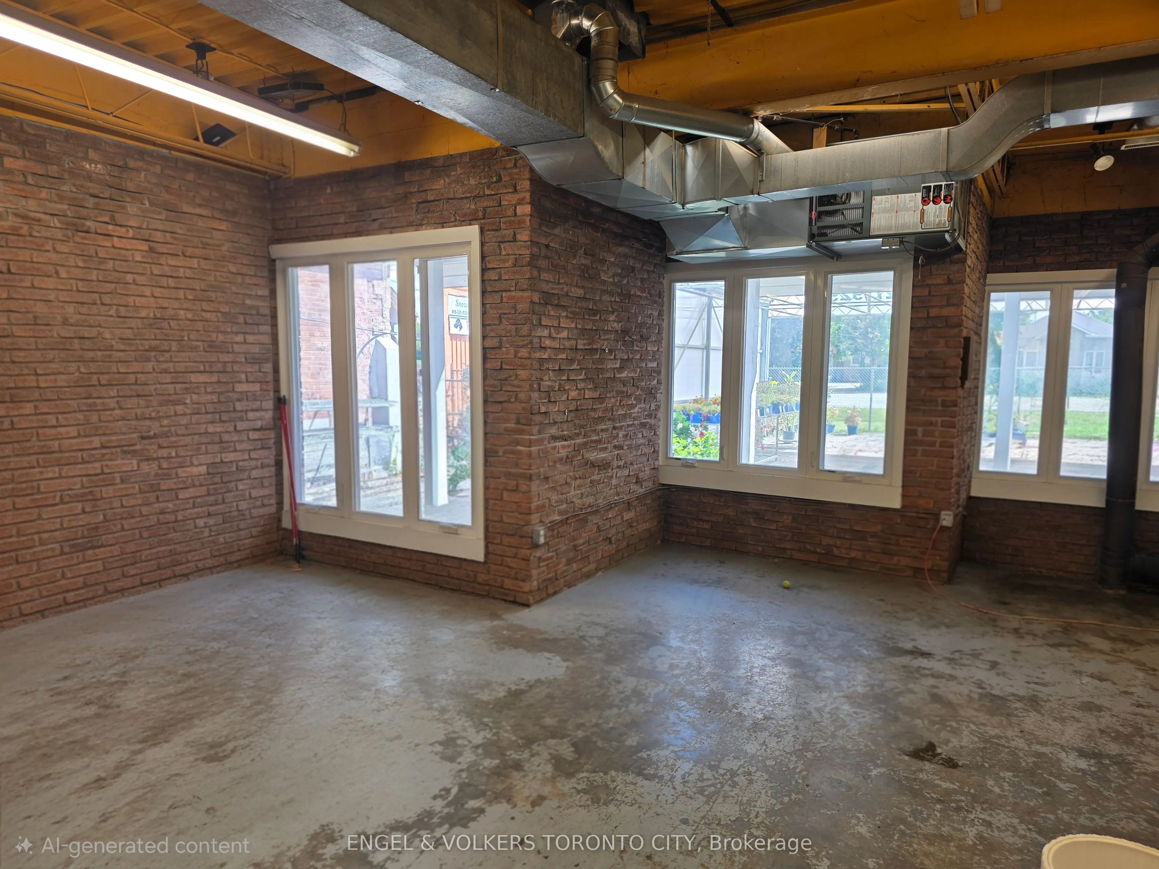 1344 Wellington Street W #2