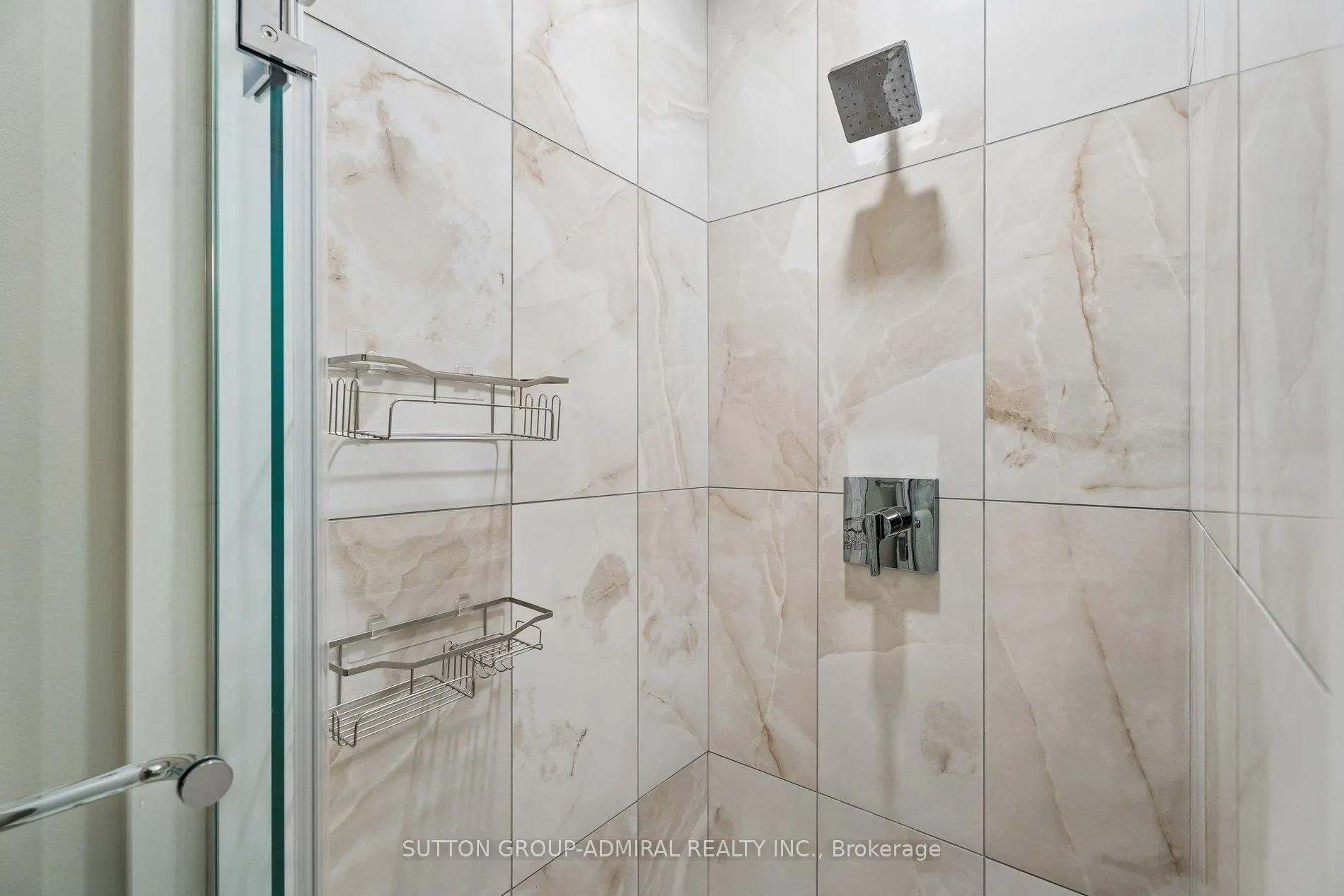 333 Sunseeker Avenue #422