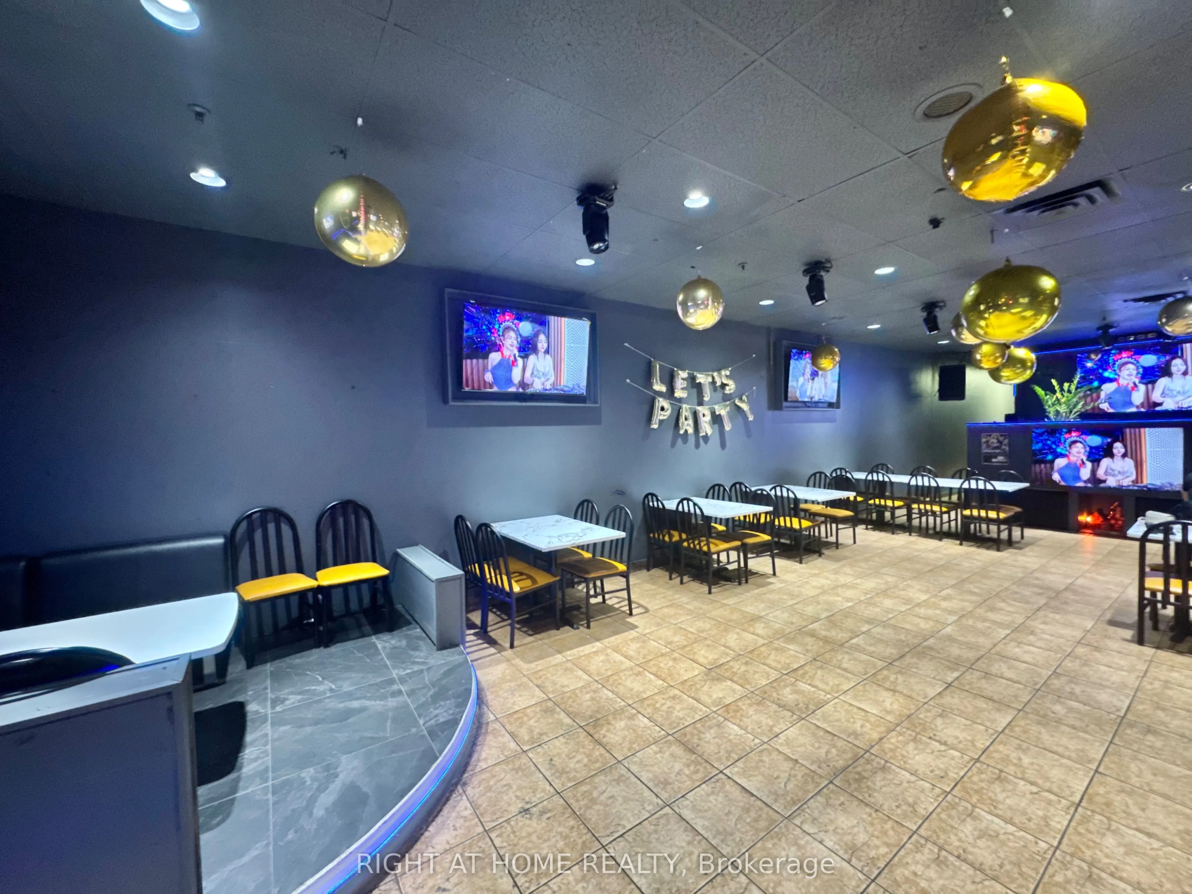 3232 Steeles Avenue W #Unit 2