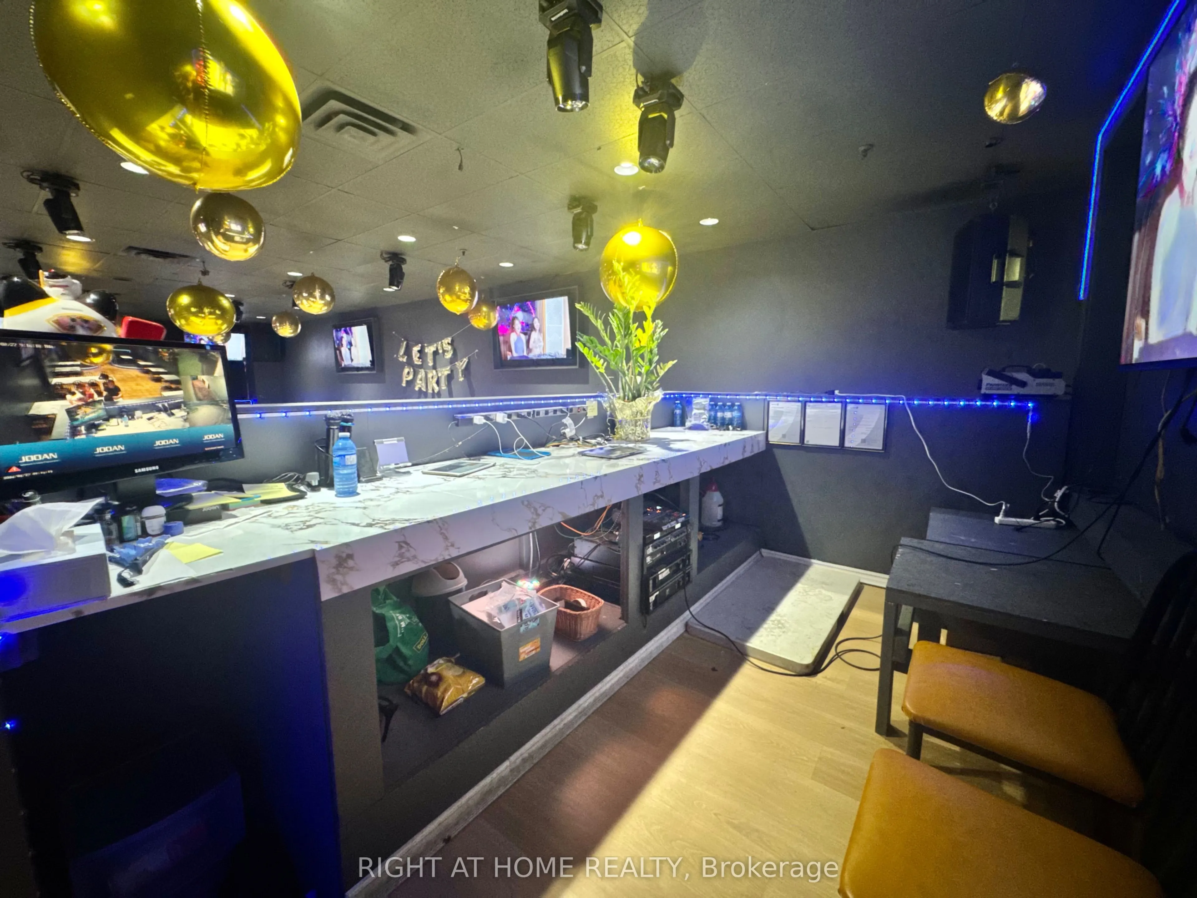 3232 Steeles Avenue W #Unit 2