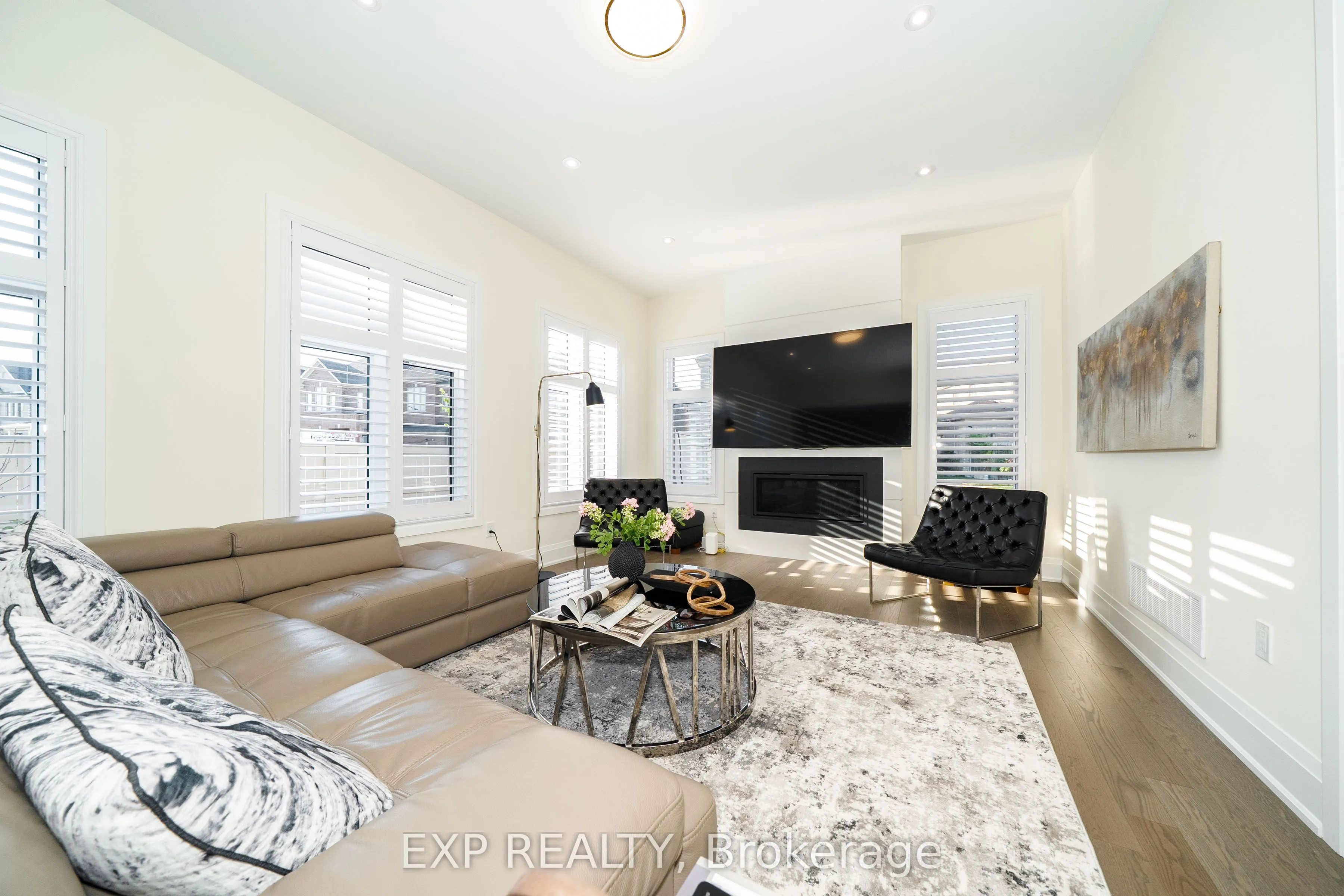 38 Bud Leggett Crescent