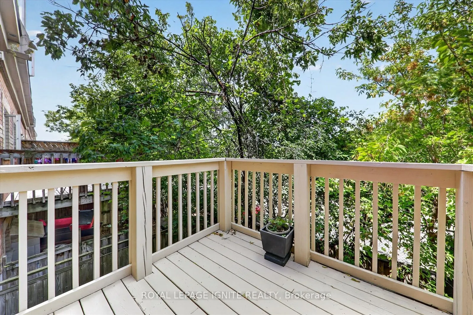 8032 Kipling Avenue #9