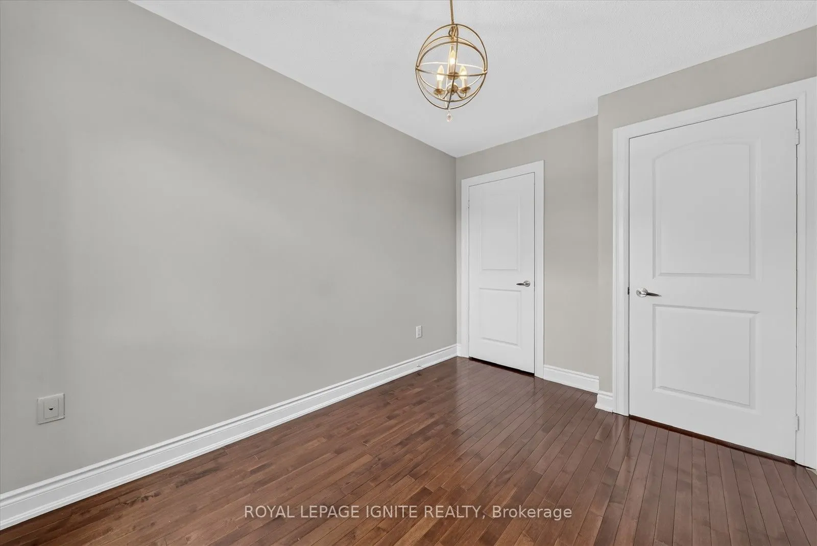 8032 Kipling Avenue #9