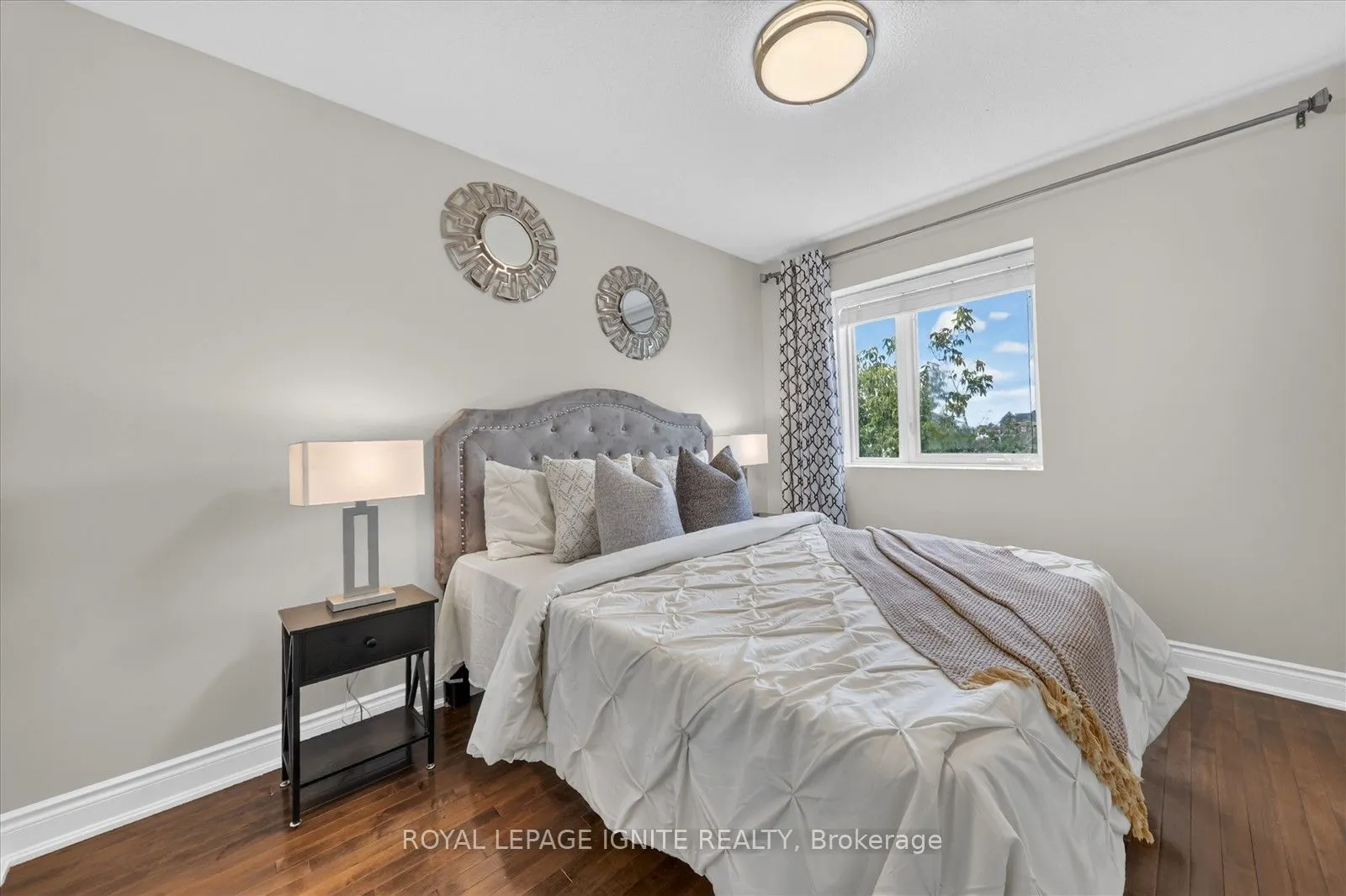 8032 Kipling Avenue #9