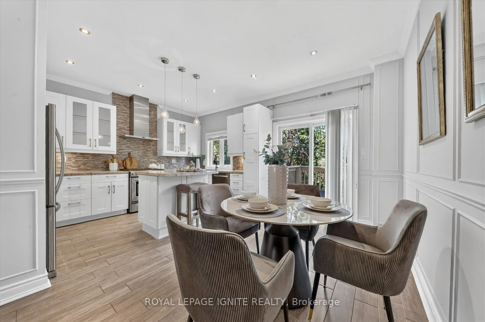 8032 Kipling Avenue #9
