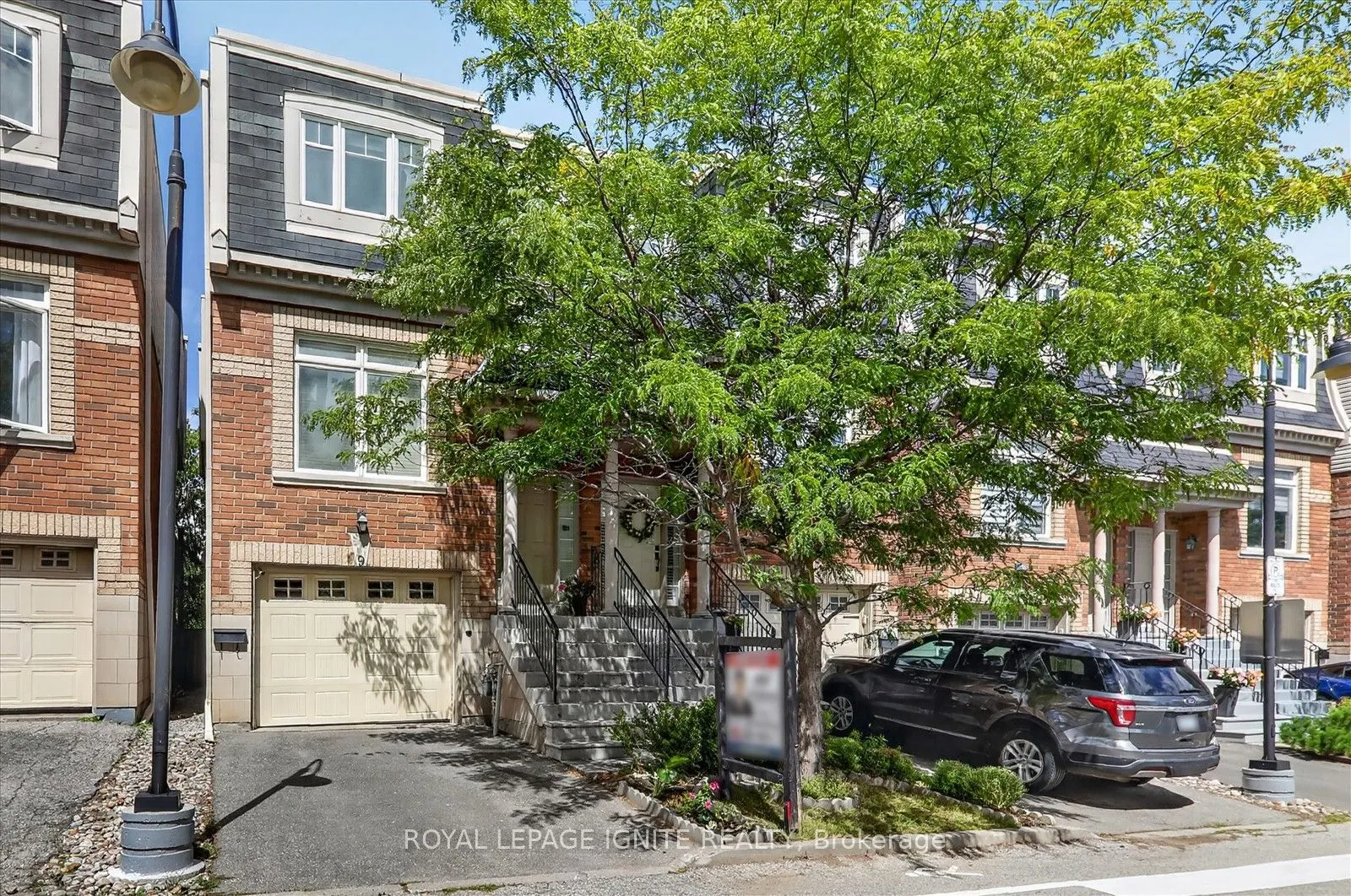 8032 Kipling Avenue #9
