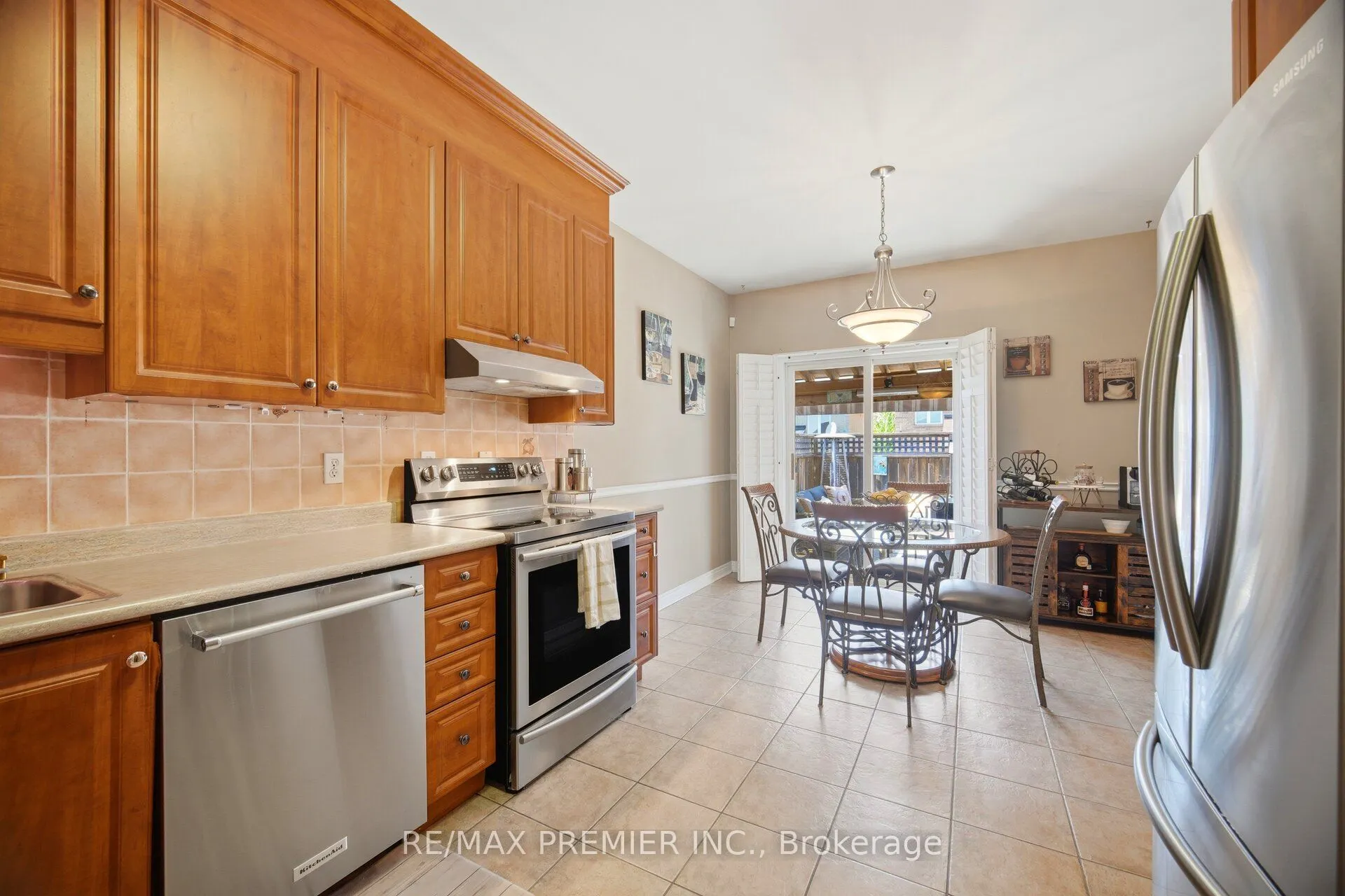 137 Blackthorn Drive