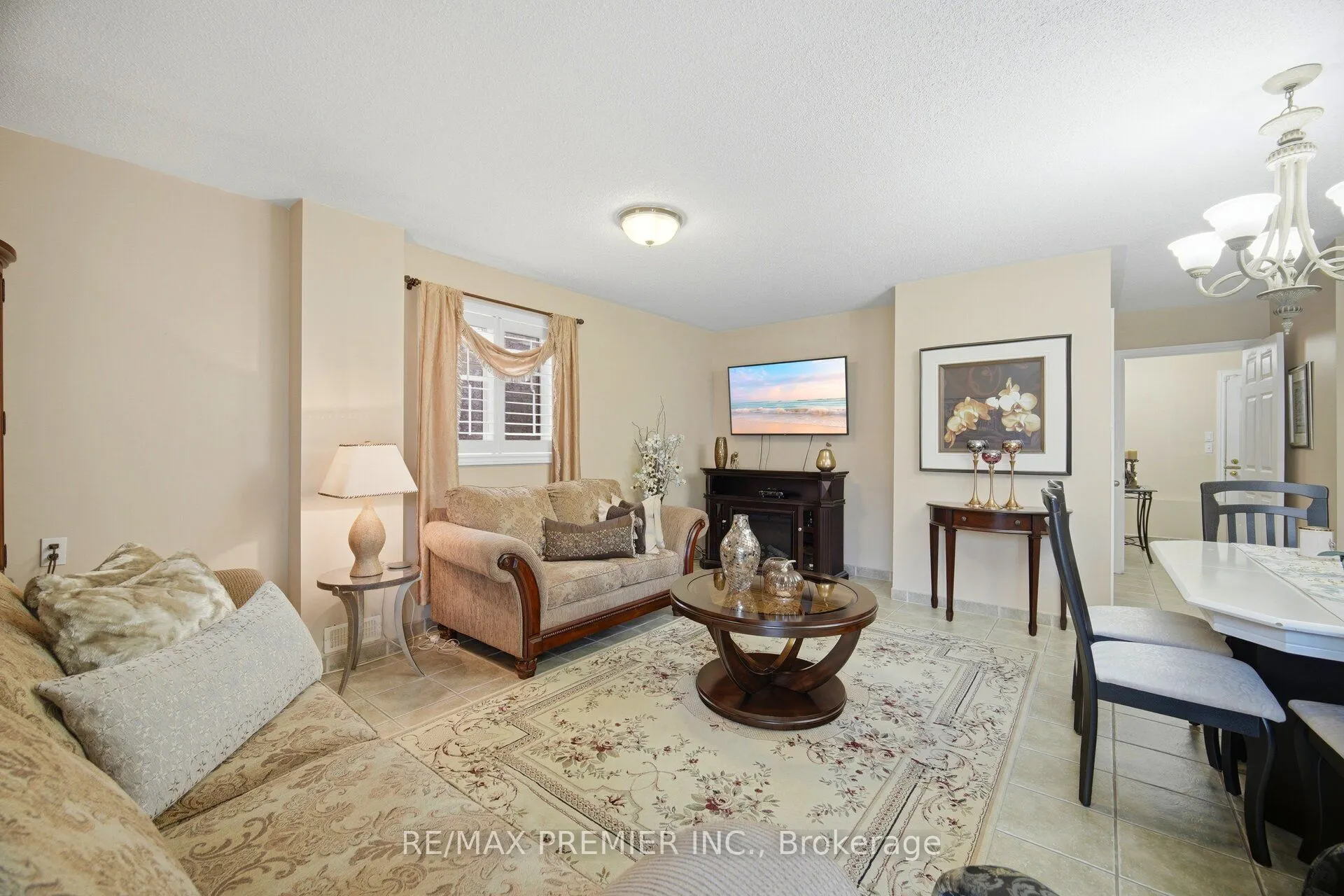 137 Blackthorn Drive