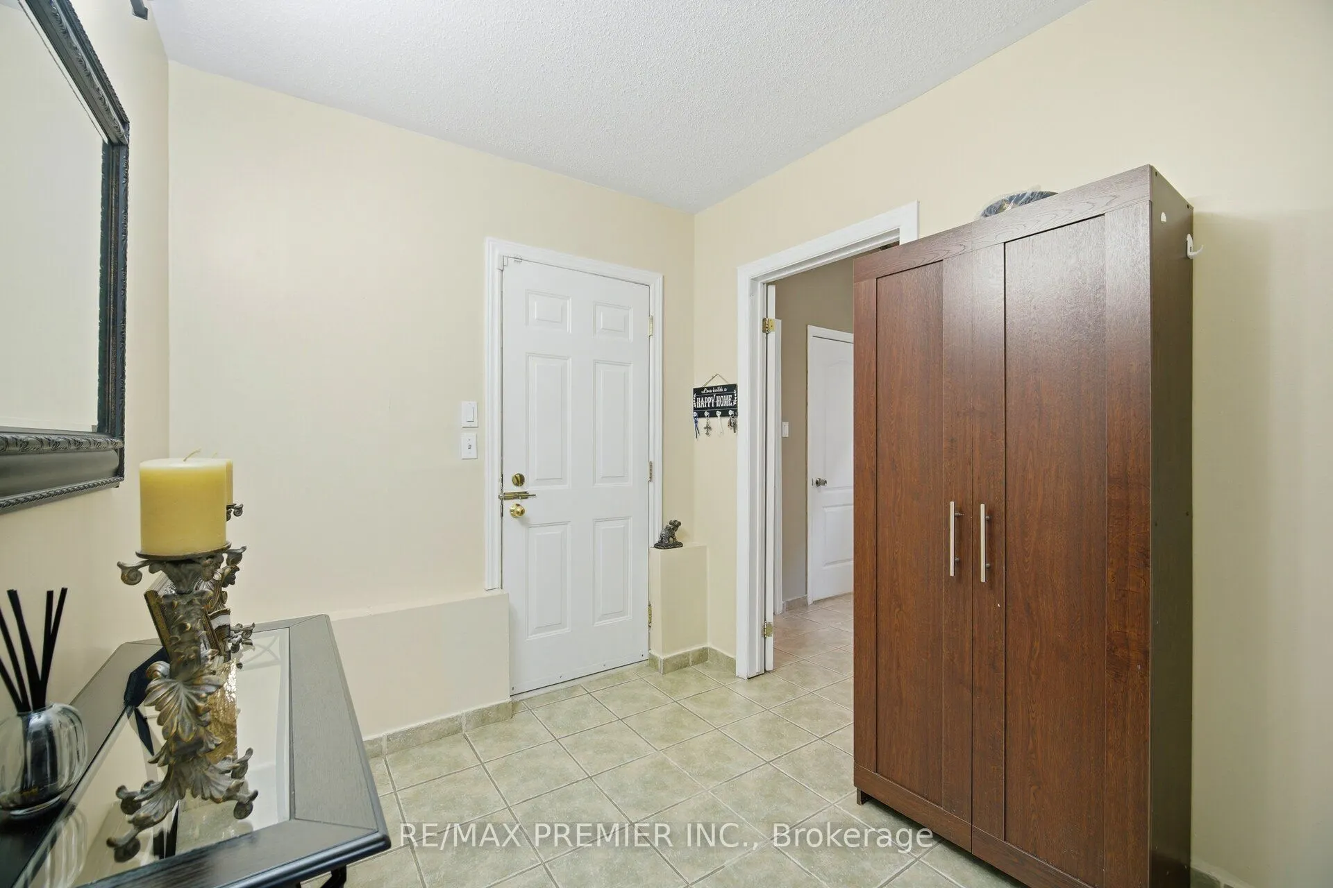 137 Blackthorn Drive