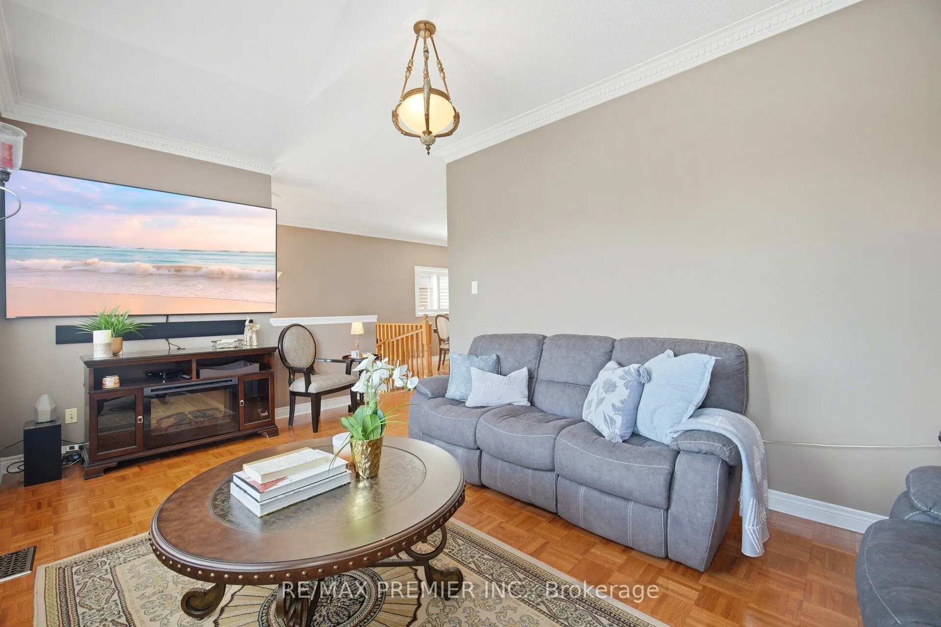137 Blackthorn Drive