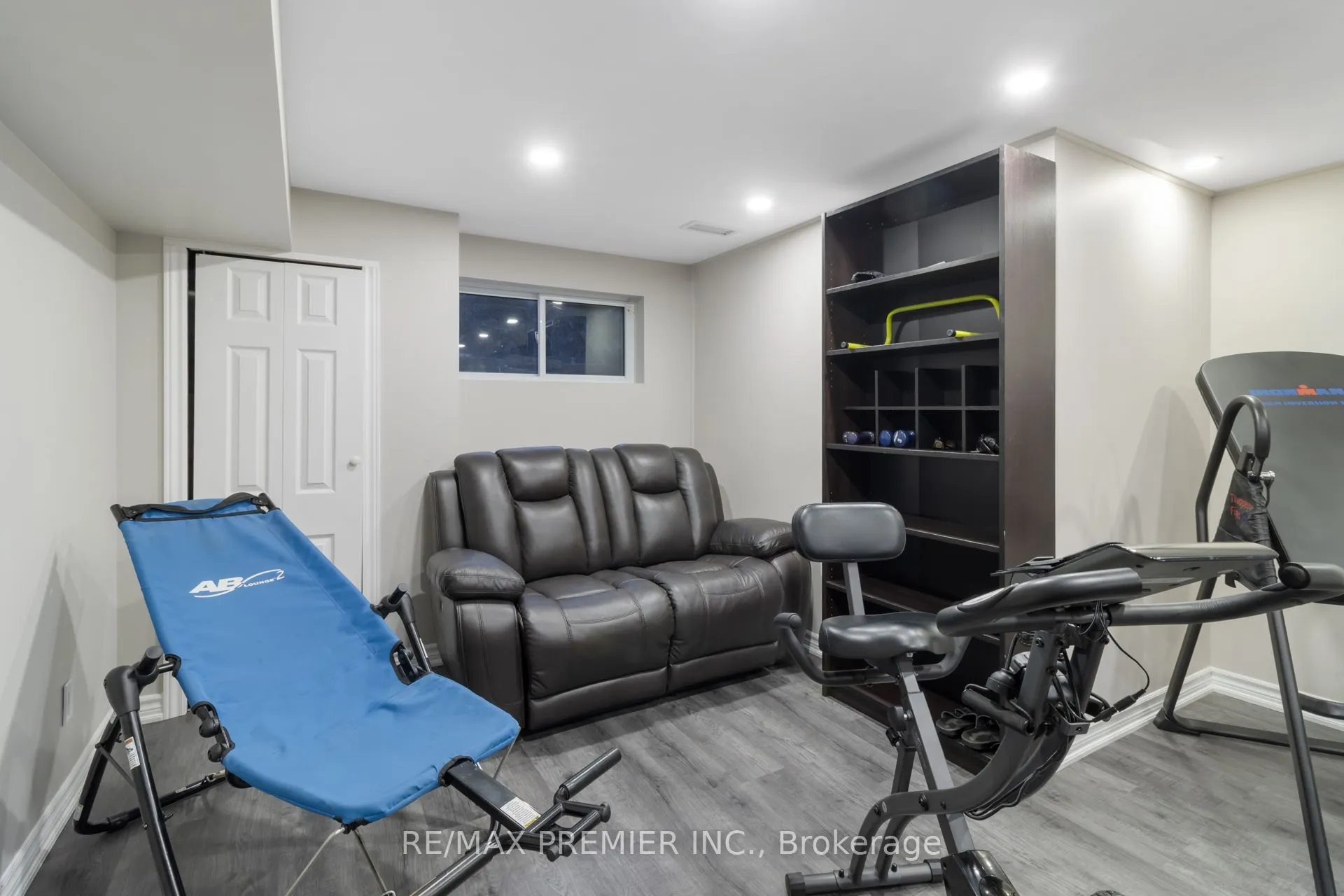 60 Nobleview Drive
