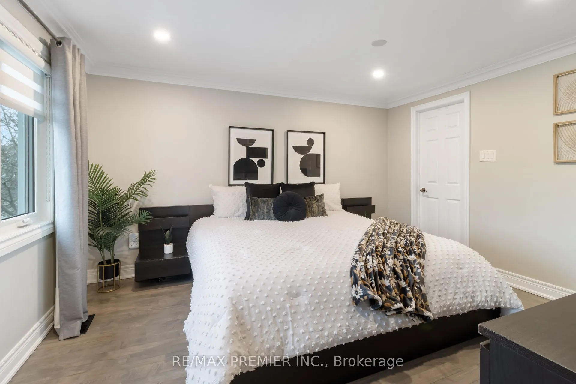 60 Nobleview Drive