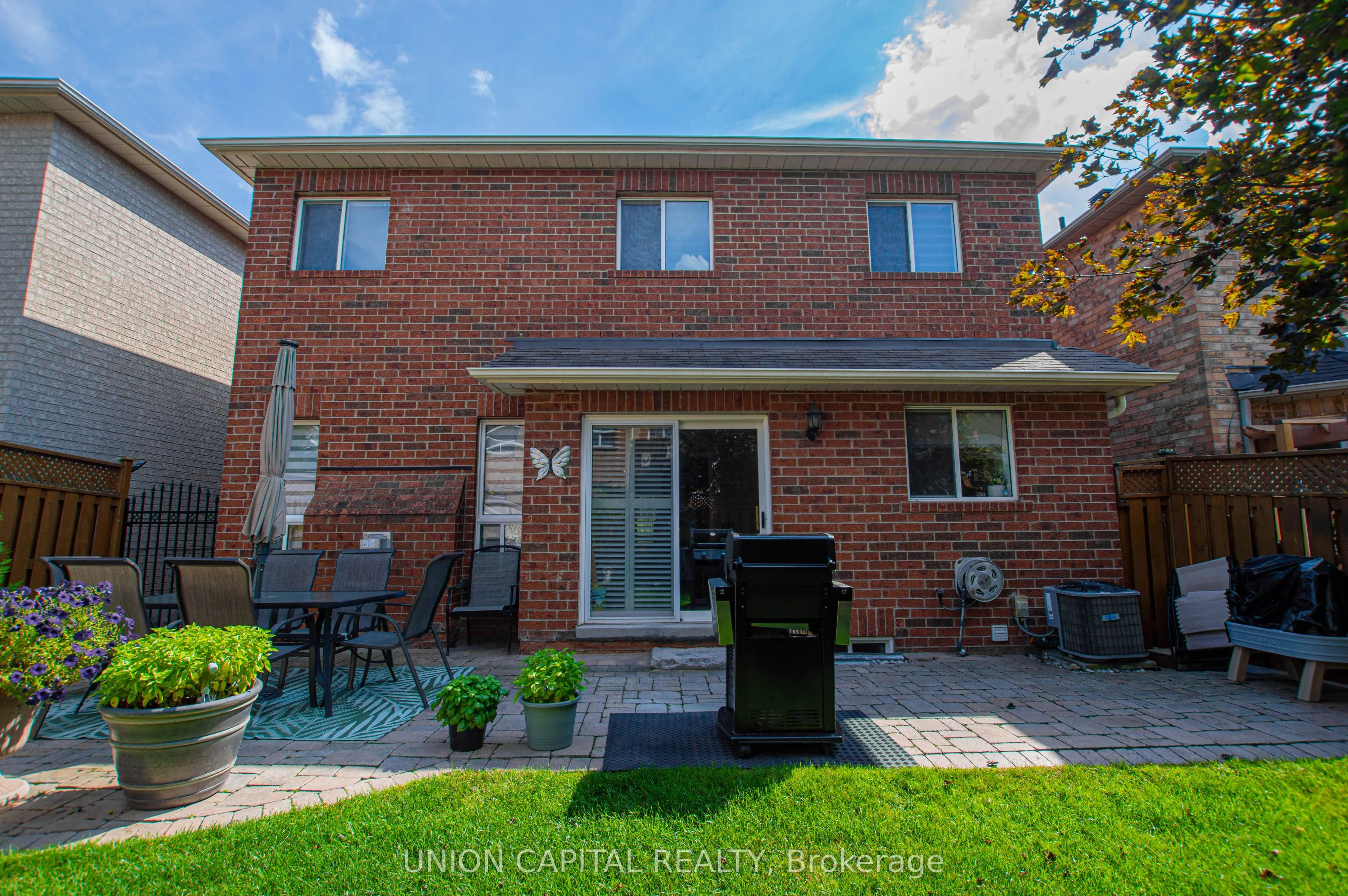 28 Sail Crescent