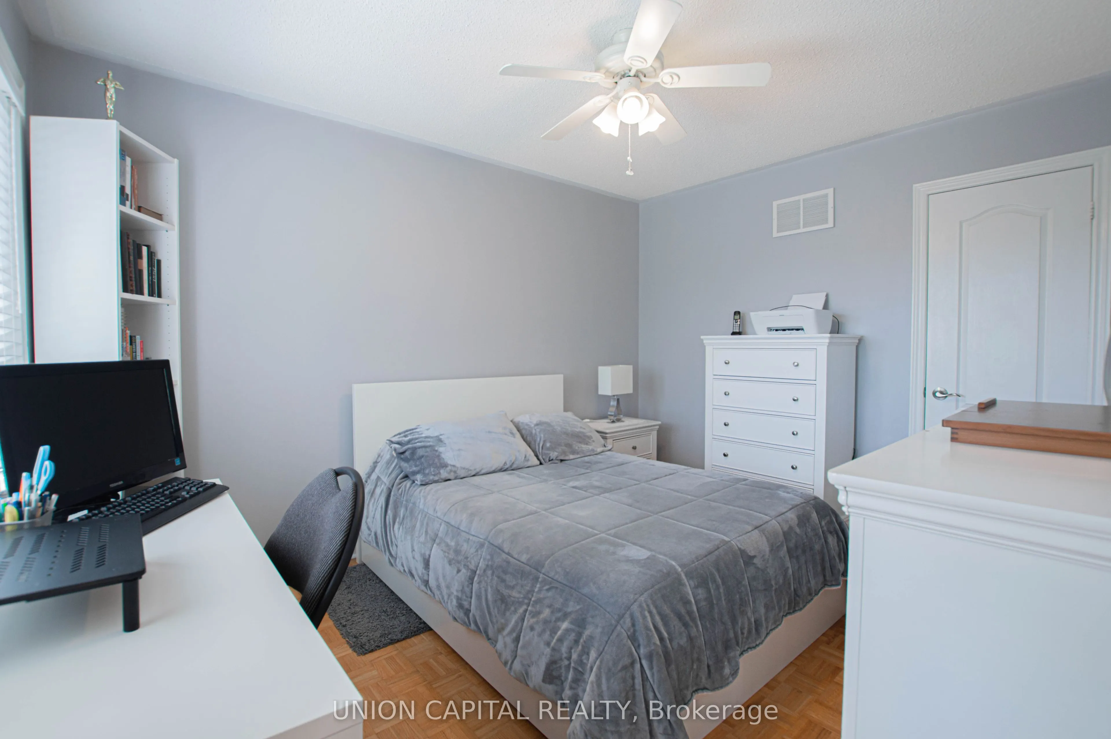28 Sail Crescent
