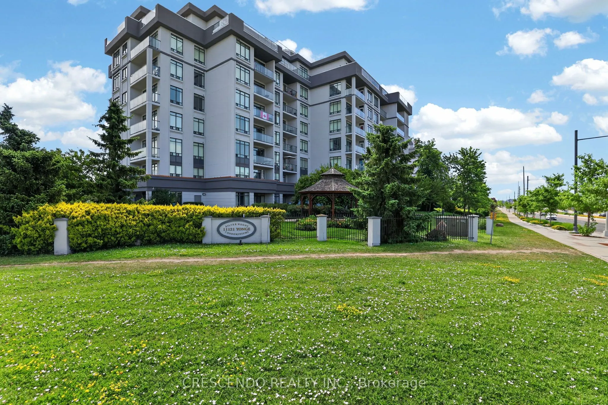 11121 Yonge Street #306