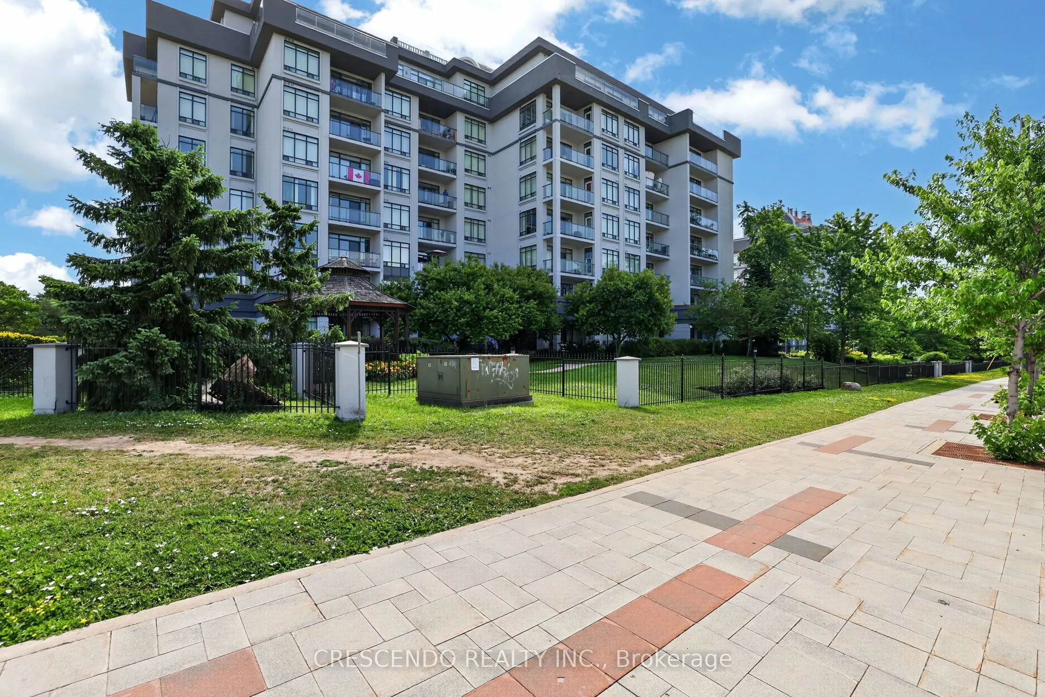11121 Yonge Street #306