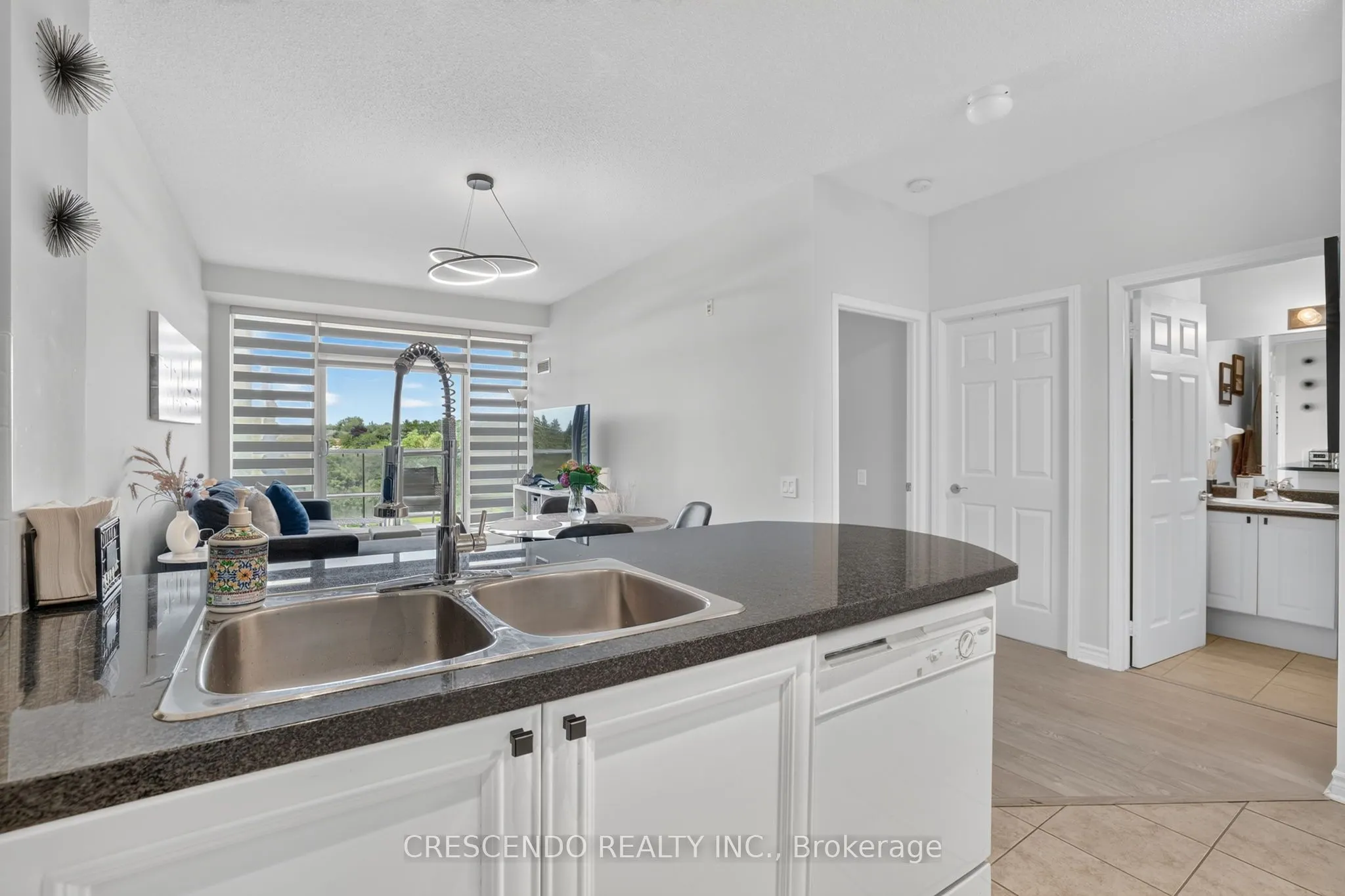 11121 Yonge Street #306