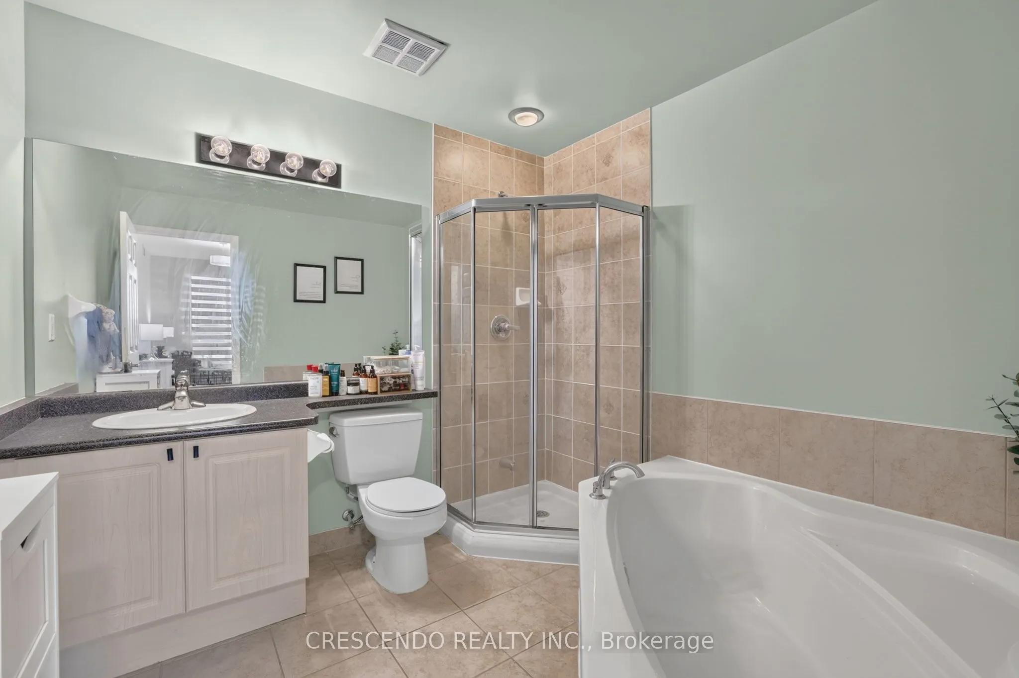 11121 Yonge Street #306