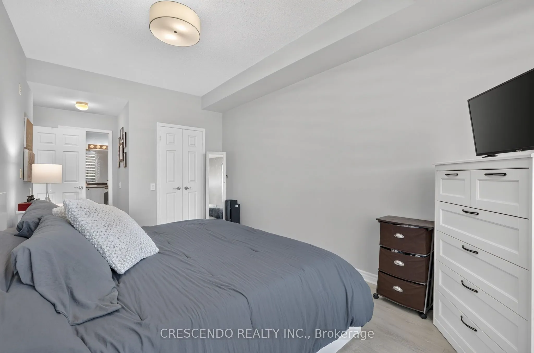 11121 Yonge Street #306