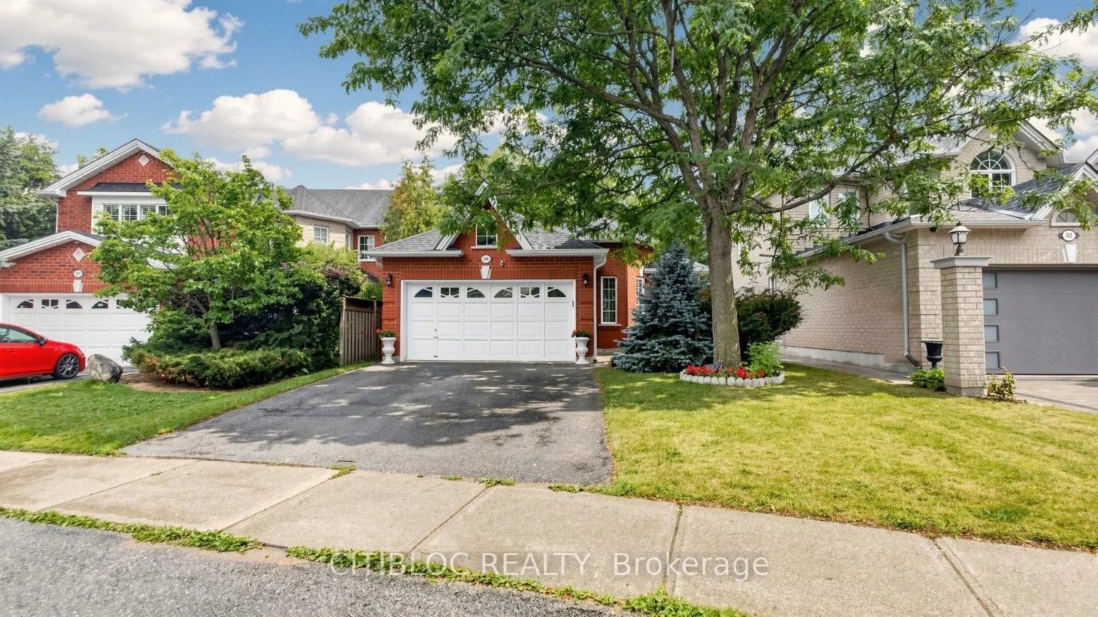 299 Tupper Boulevard