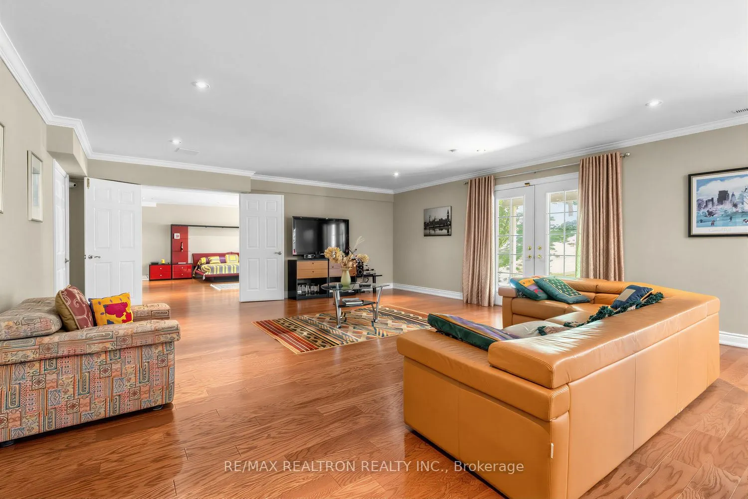 7 Gilbert Drive