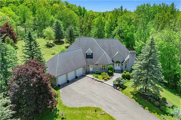 7 Gilbert Drive