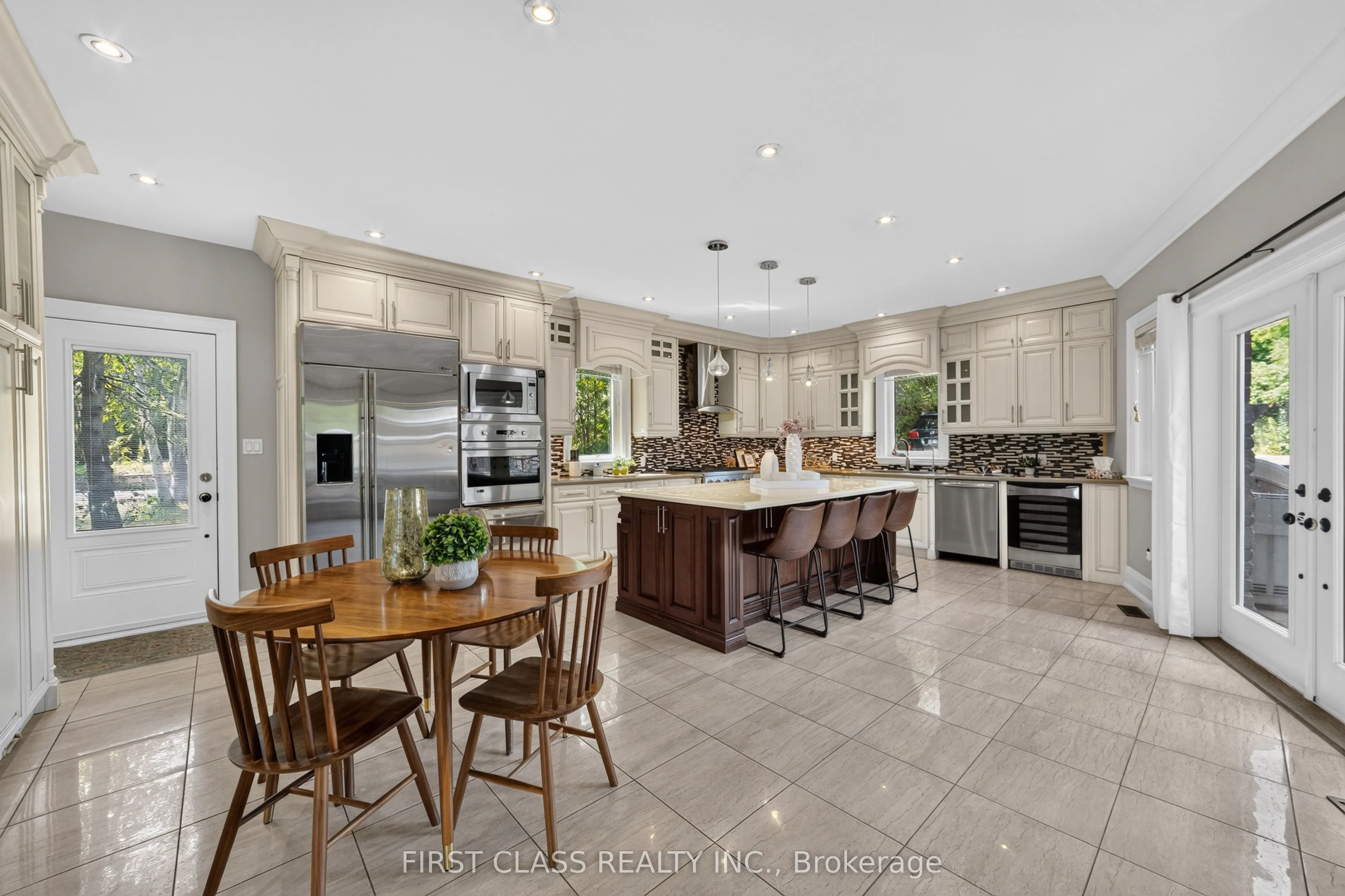 302 Brookside Road