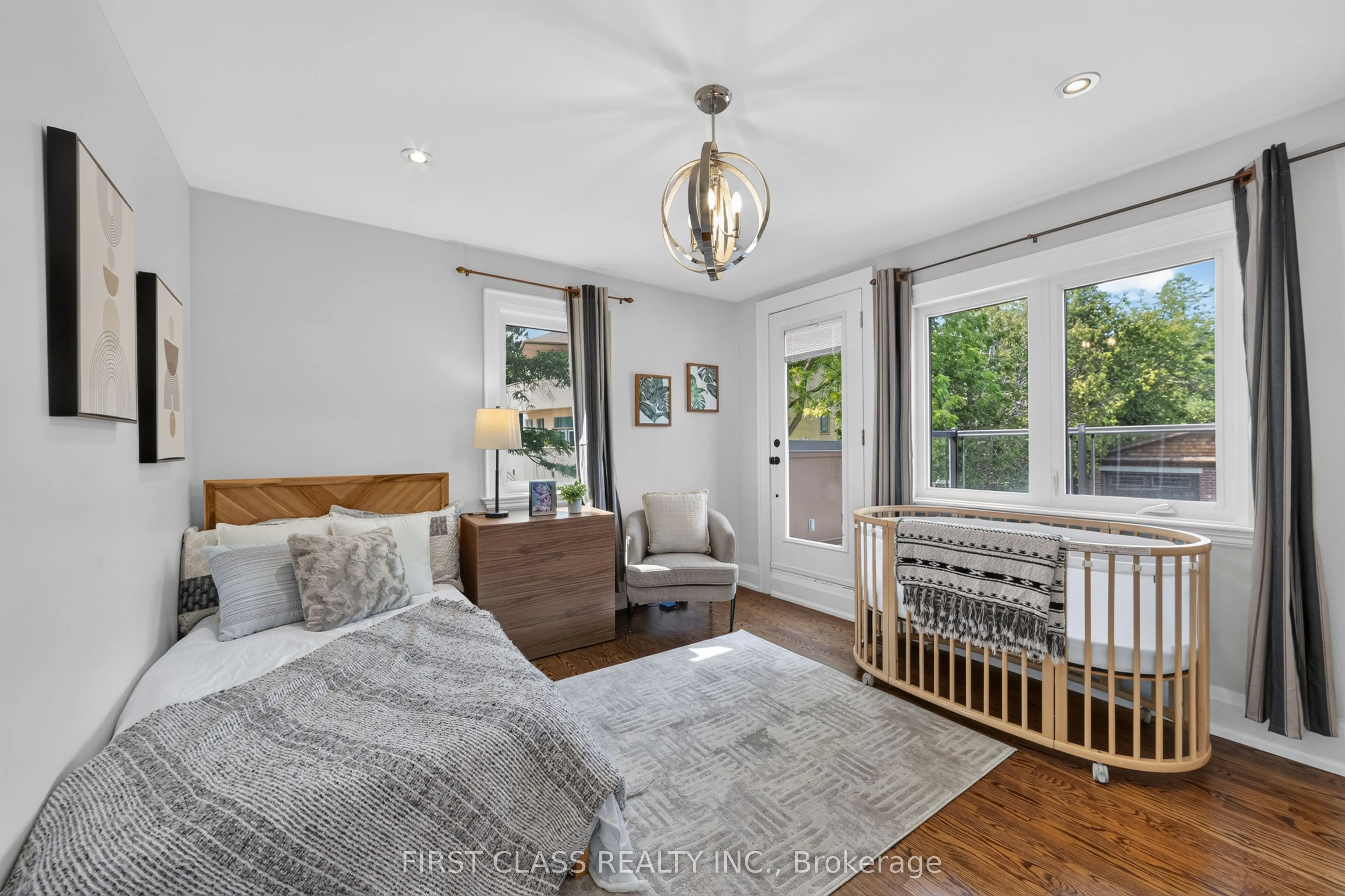 302 Brookside Road