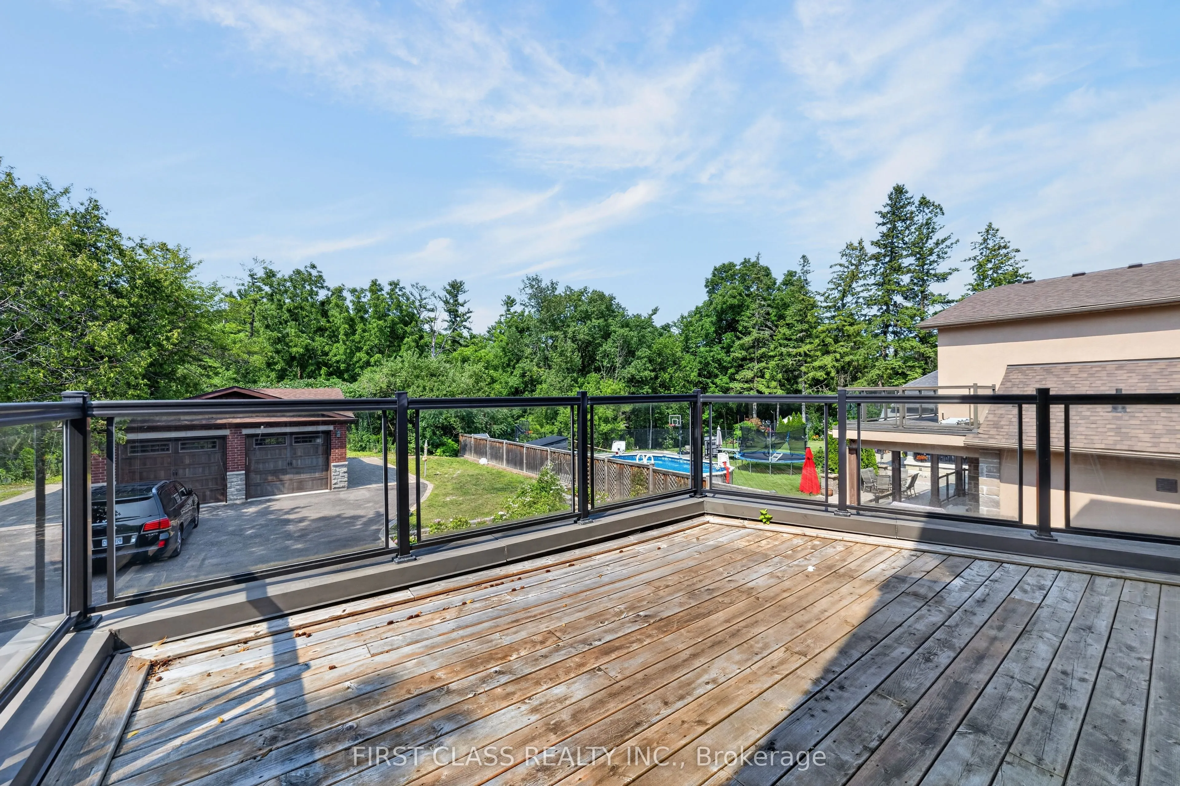 302 Brookside Road