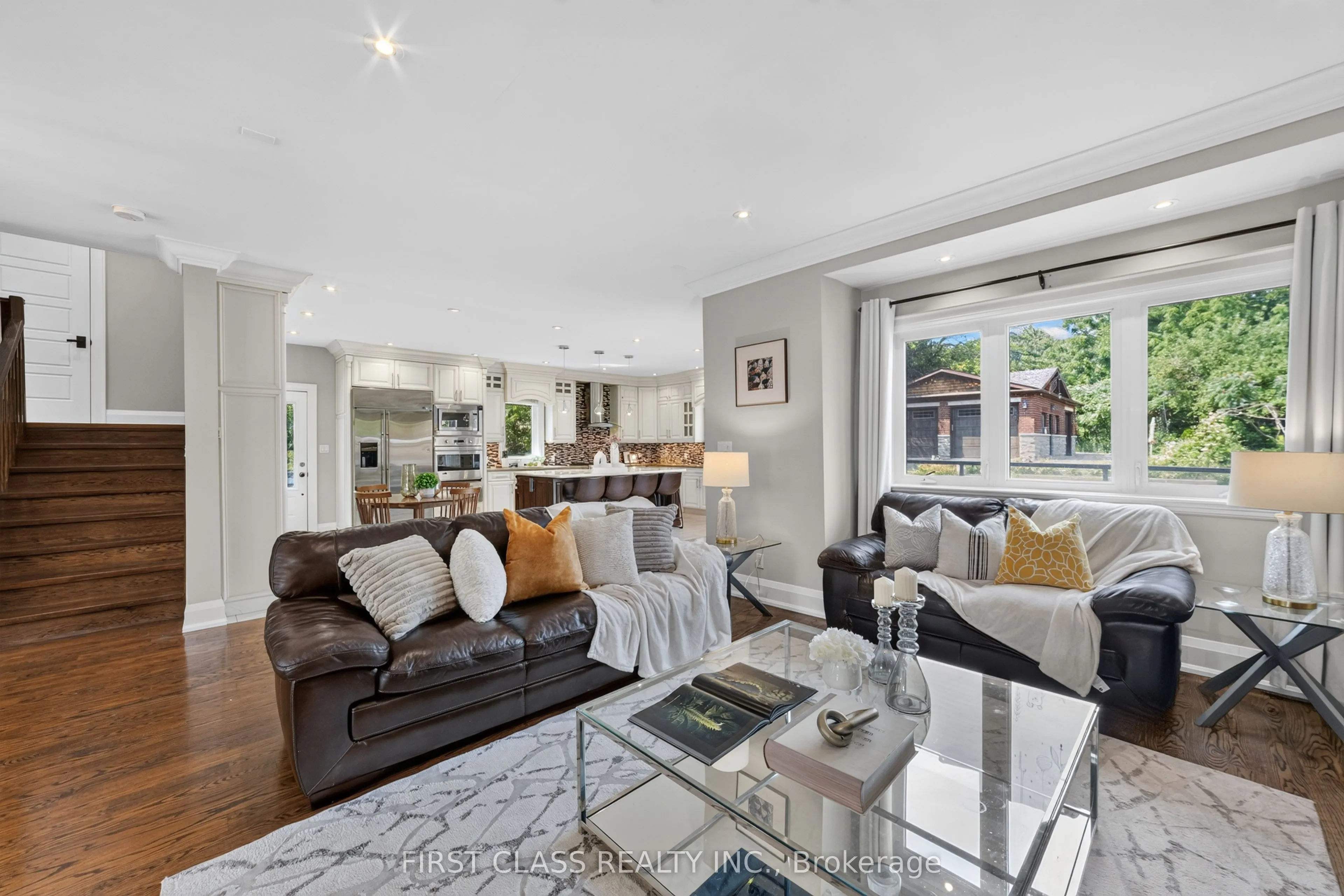302 Brookside Road