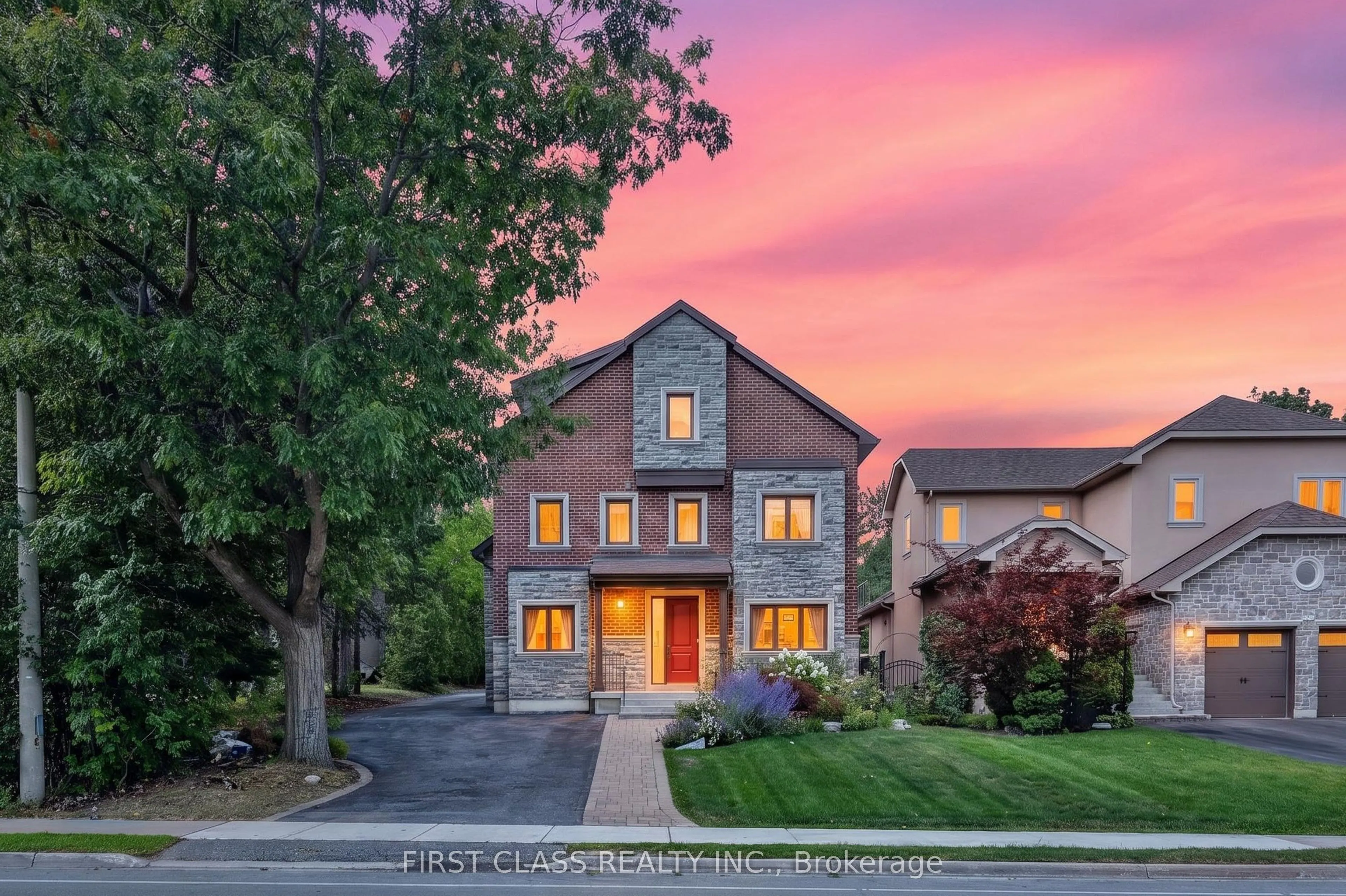 302 Brookside Road