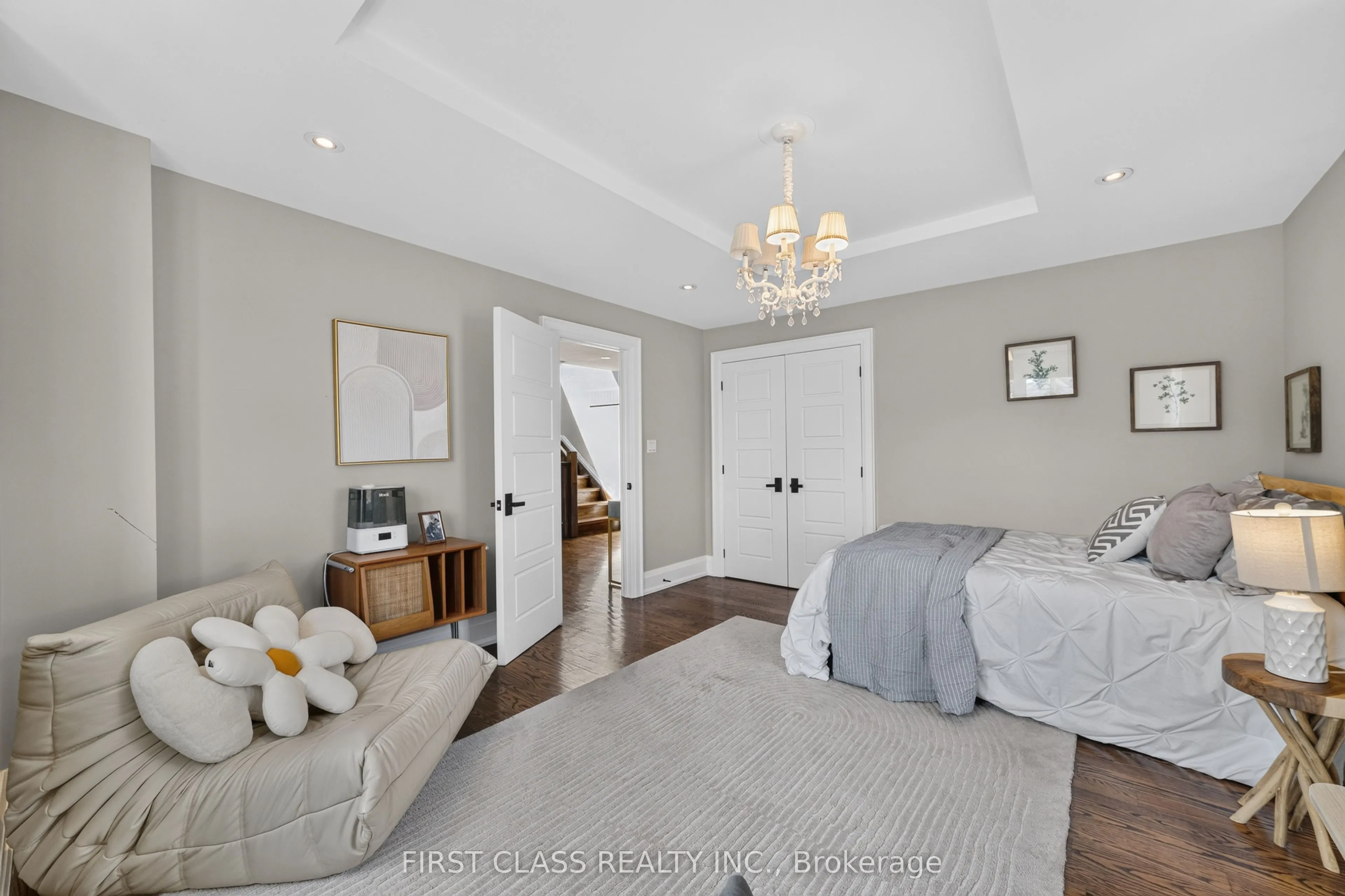 302 Brookside Road