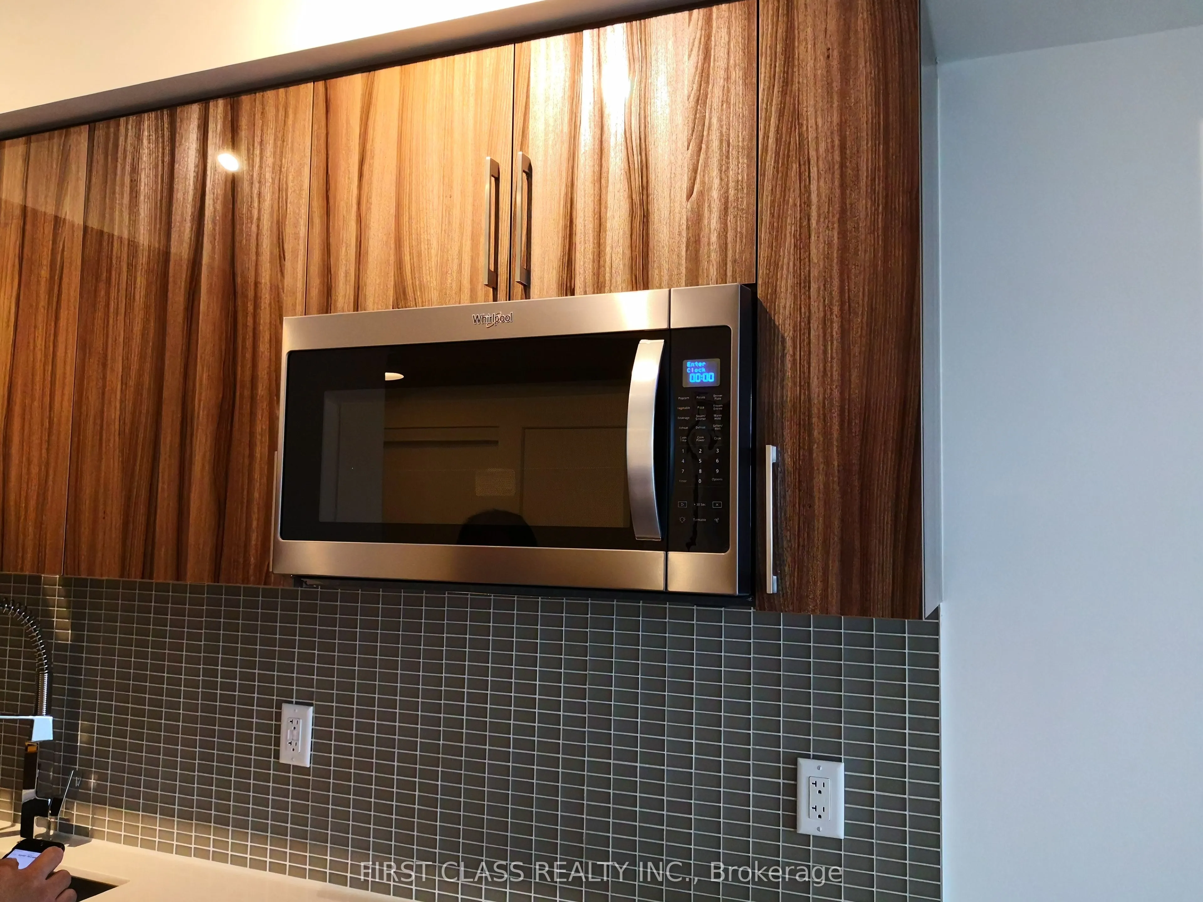 1 Grandview Avenue #601