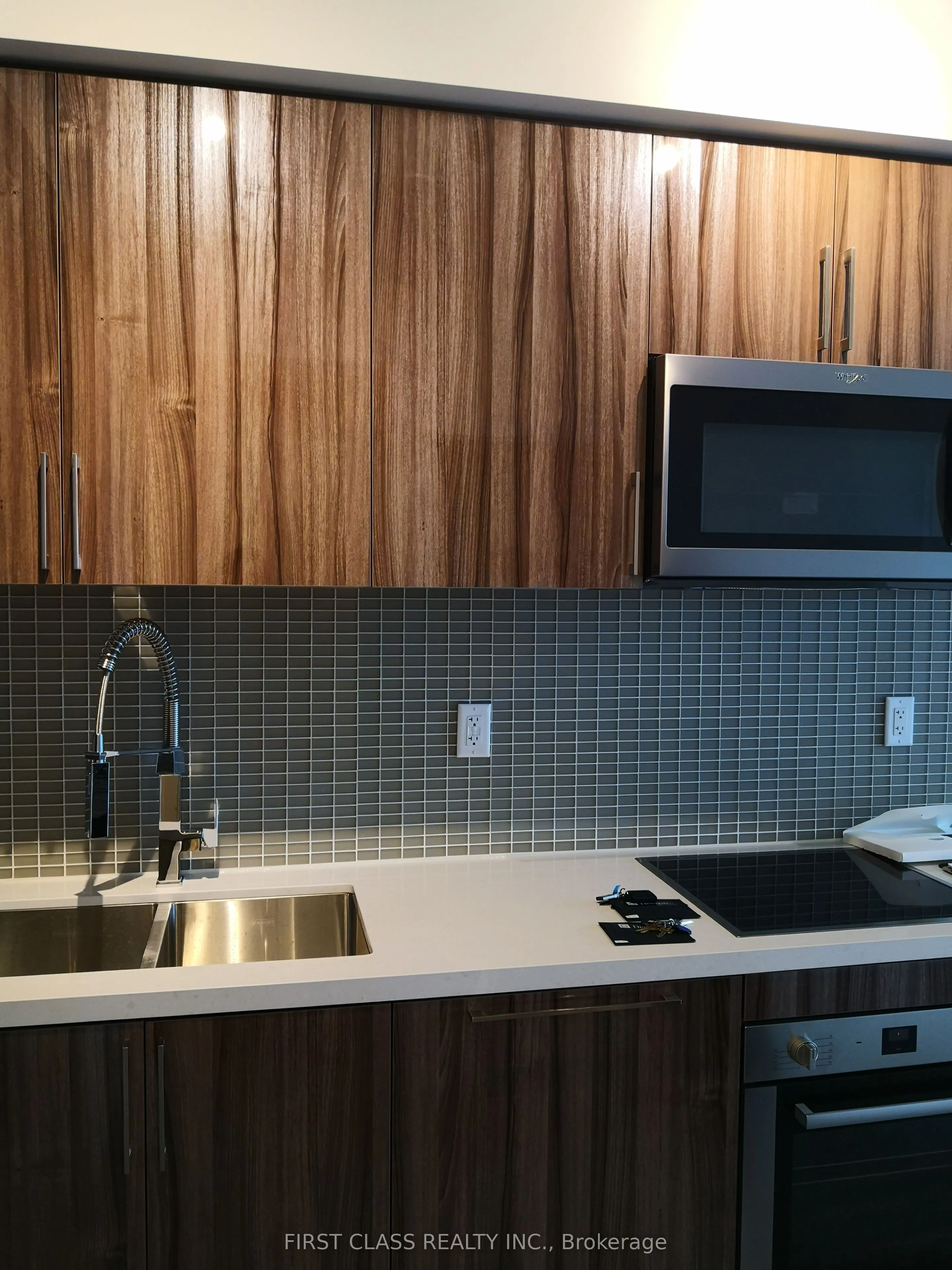 1 Grandview Avenue #601