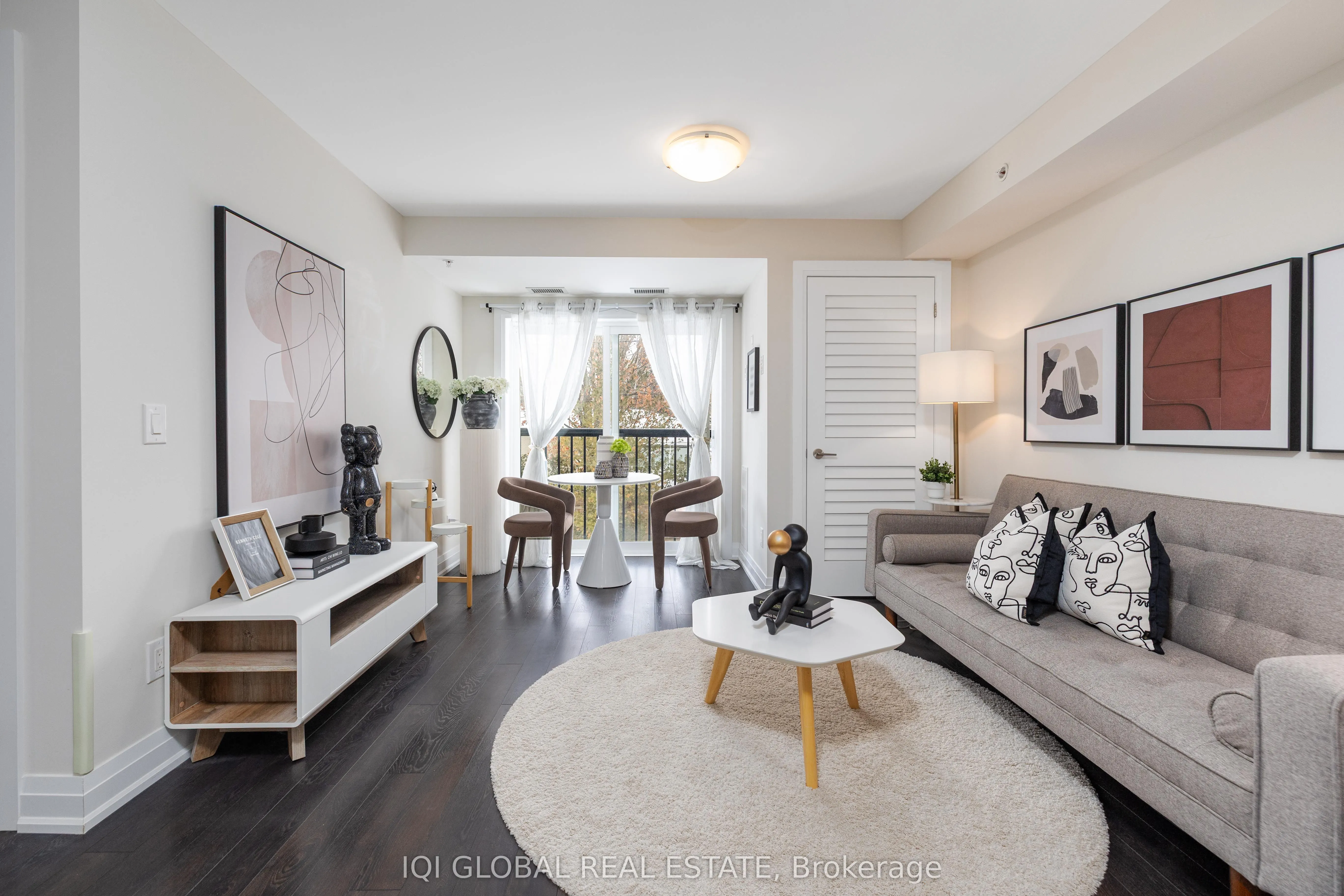 481 Rupert Avenue #2205