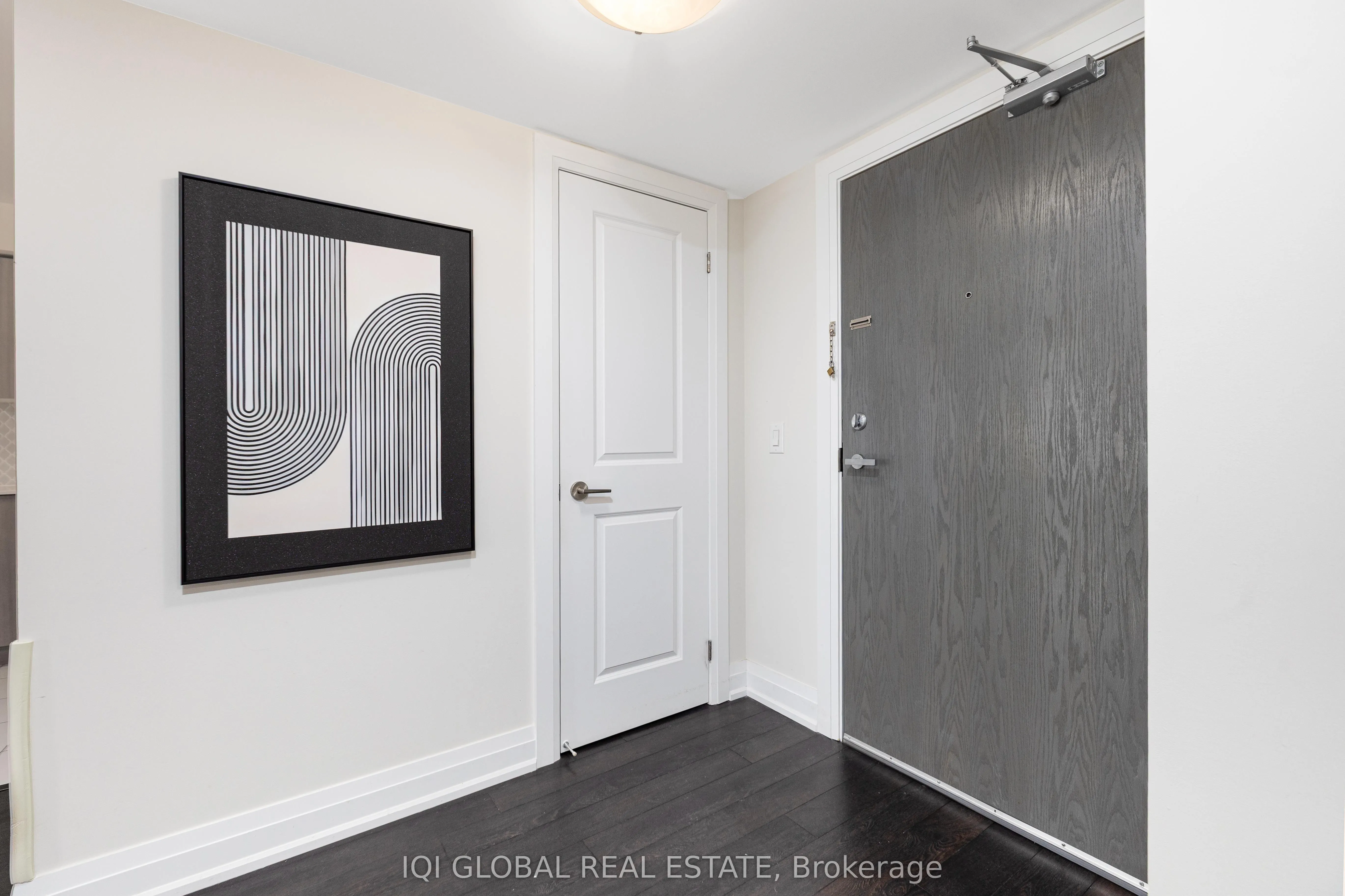 481 Rupert Avenue #2205