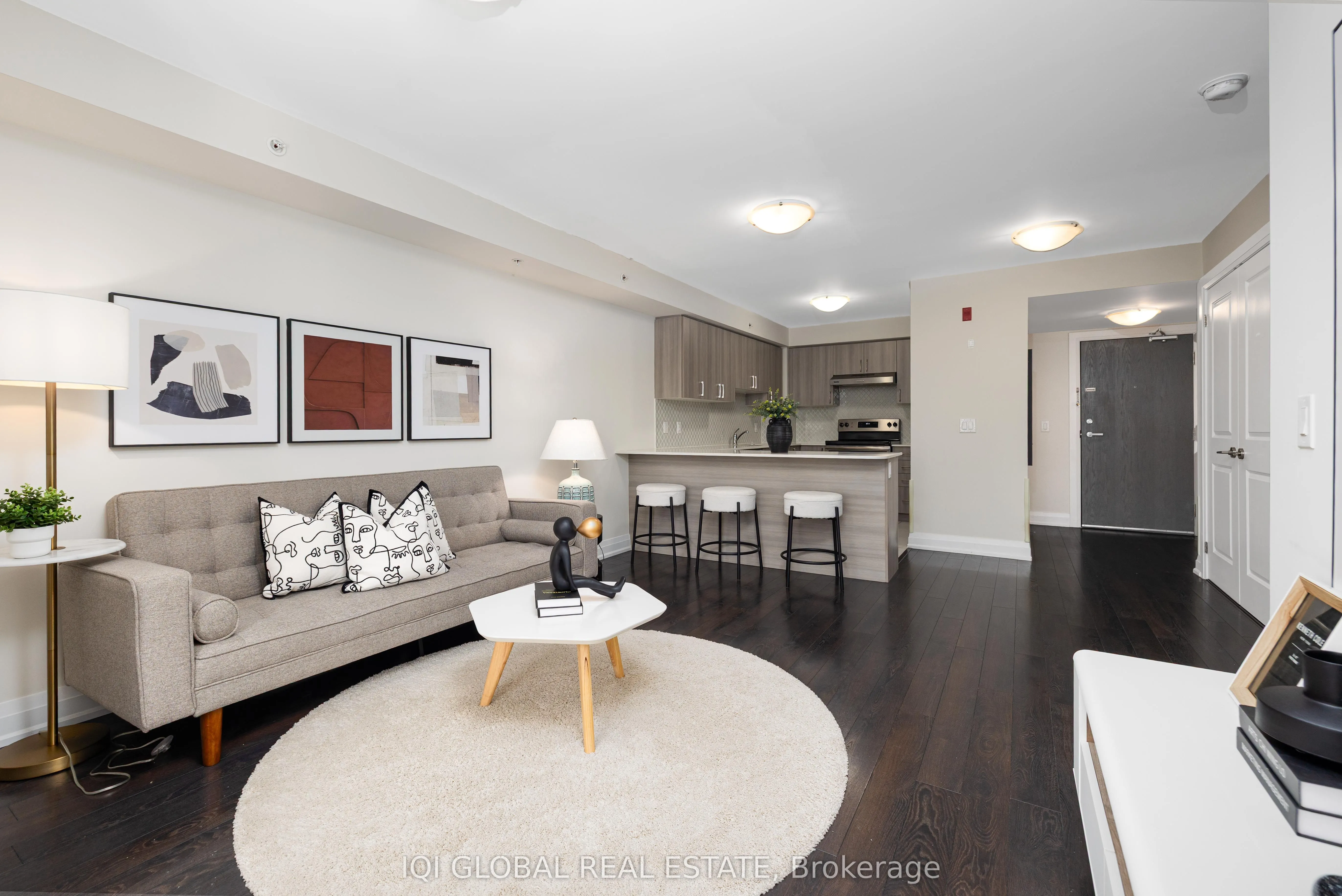 481 Rupert Avenue #2205