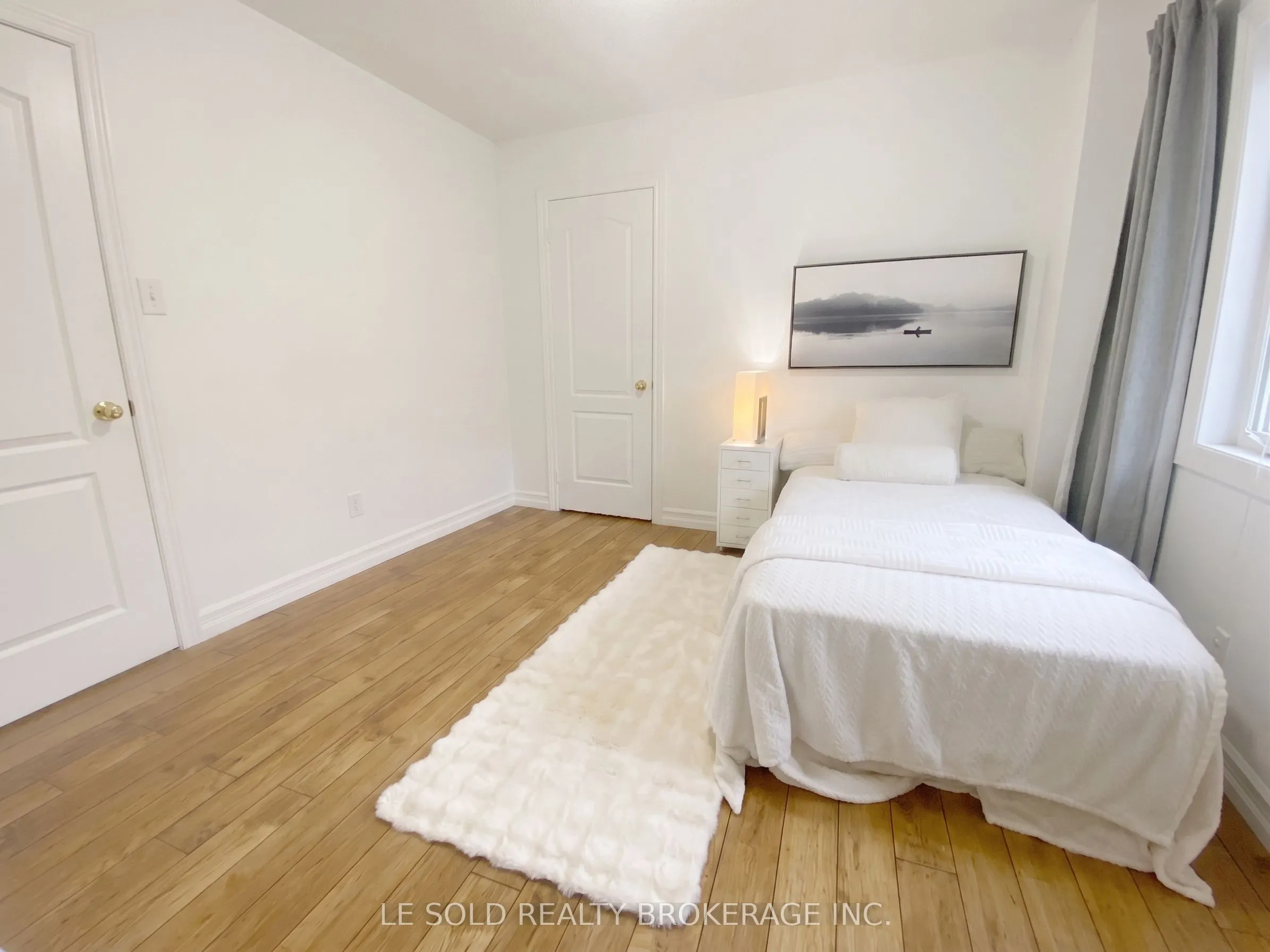 76 Larratt Lane