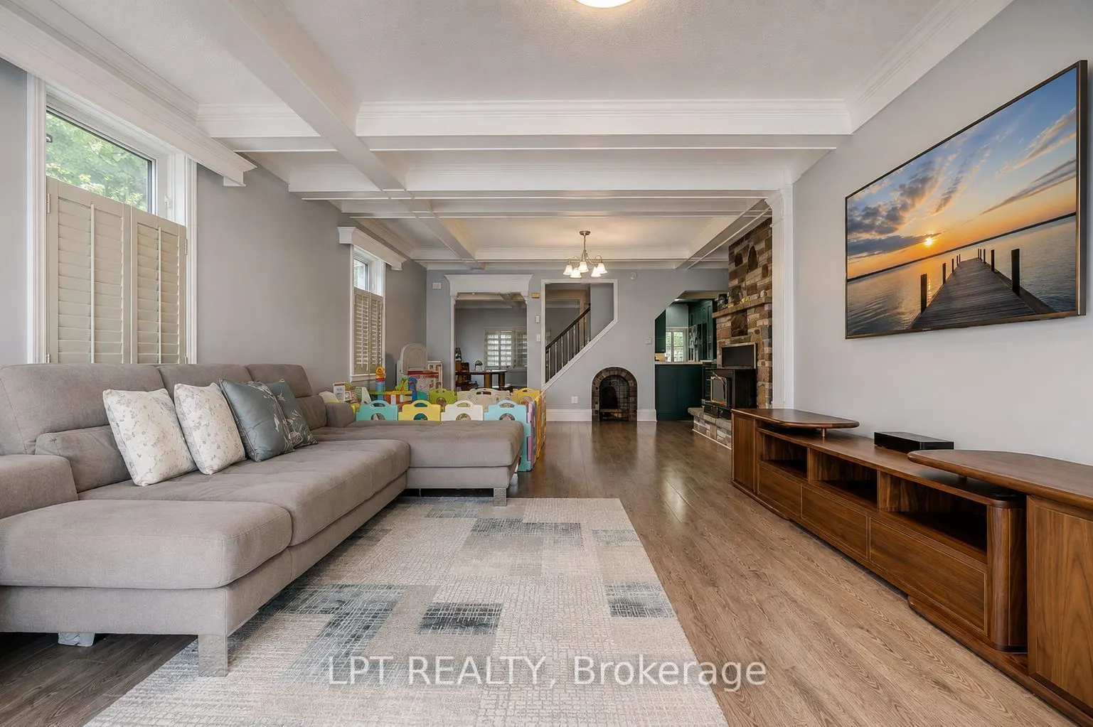 38 Metropolitan Crescent