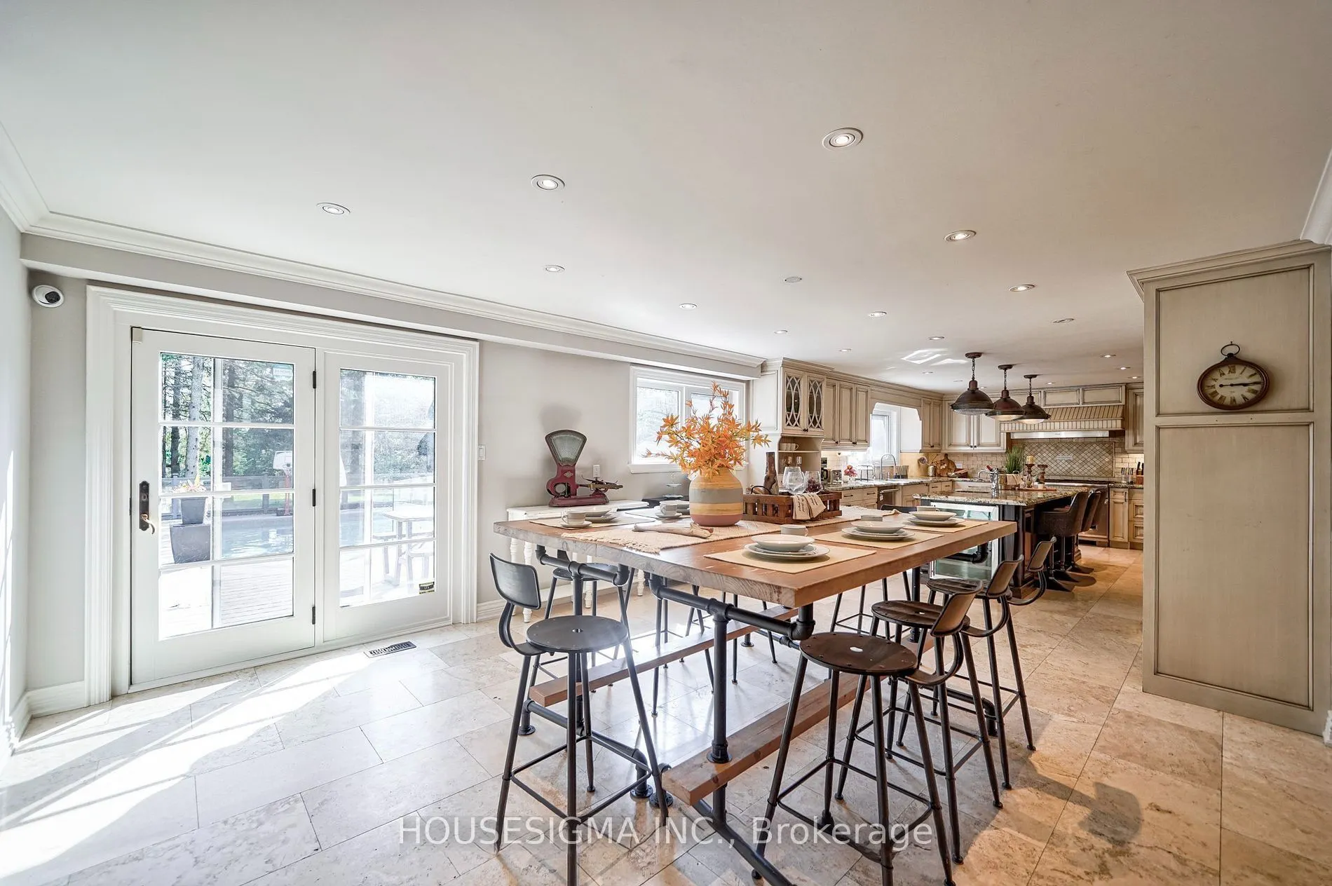 95 Cavell Avenue