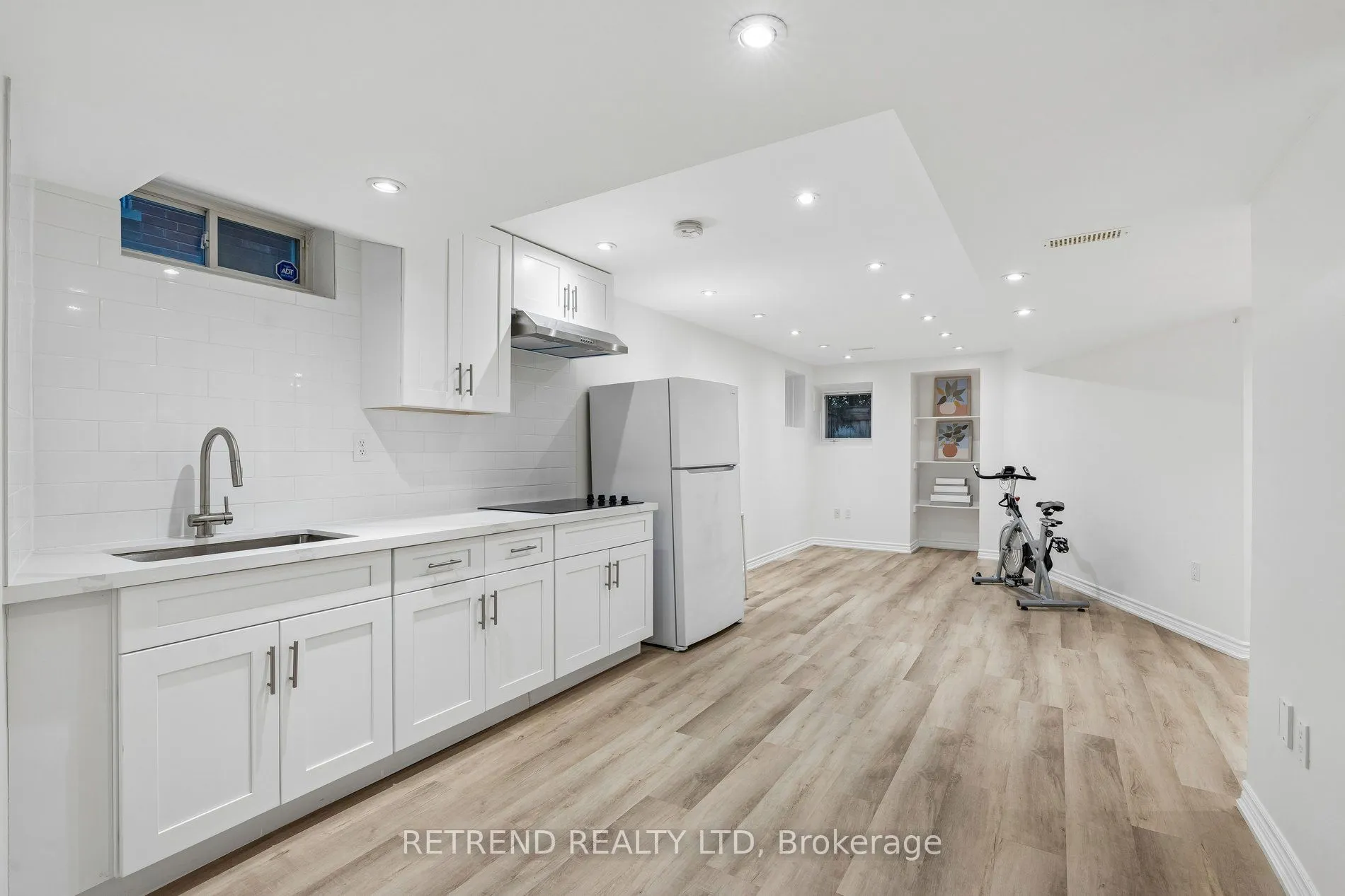 83 Southvale Drive