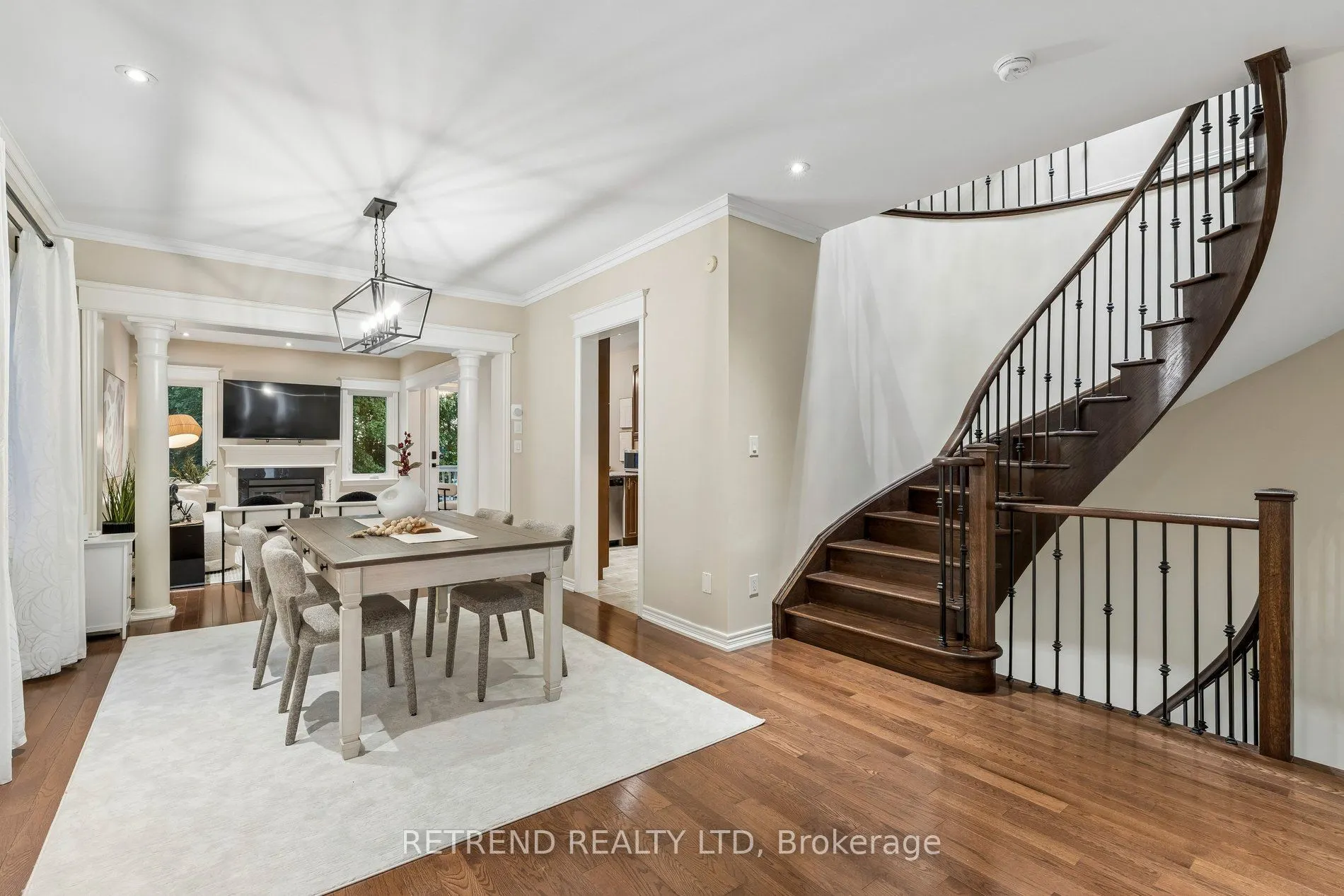 83 Southvale Drive