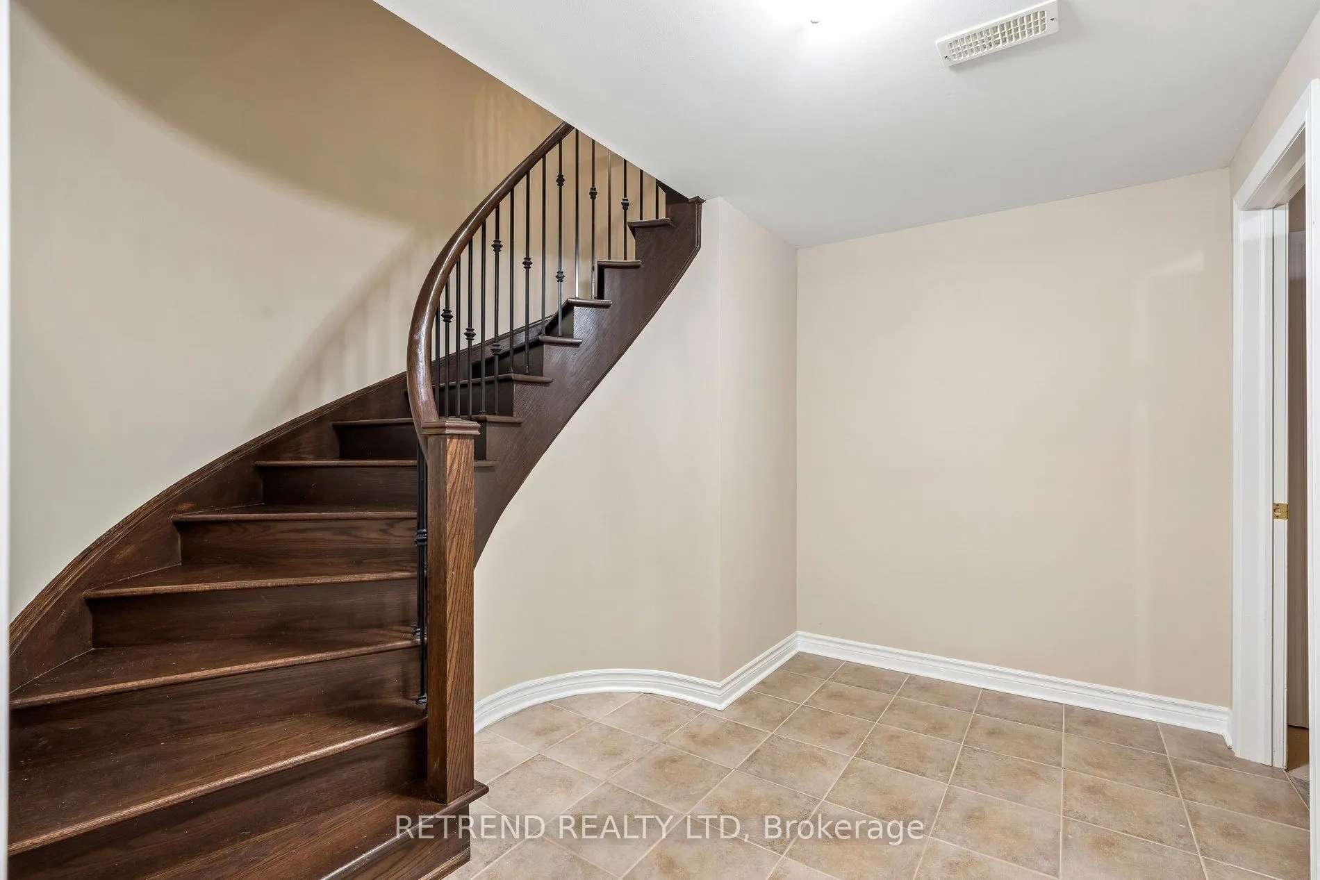 83 Southvale Drive