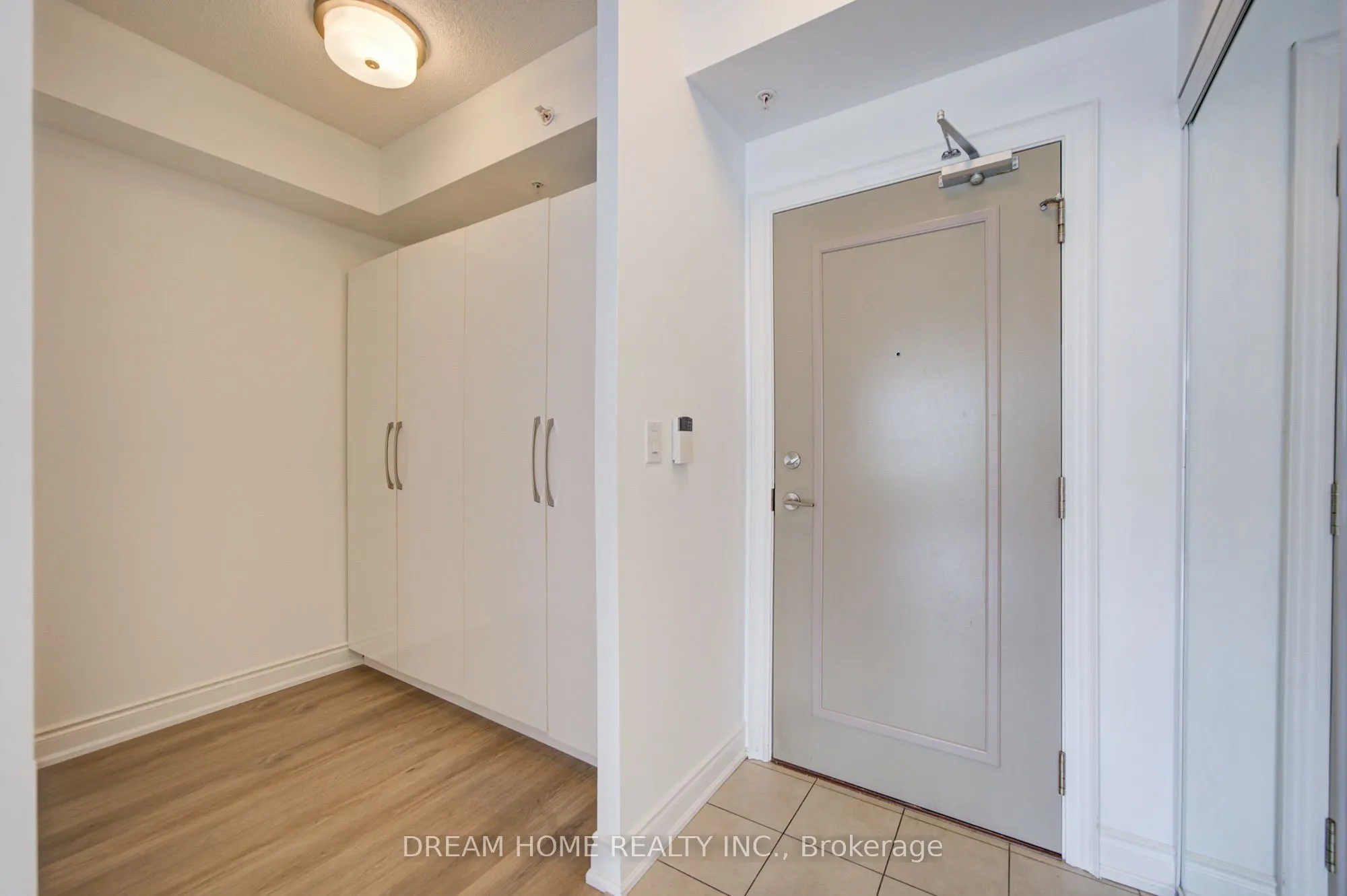 2396 Major Mackenzie Drive #322